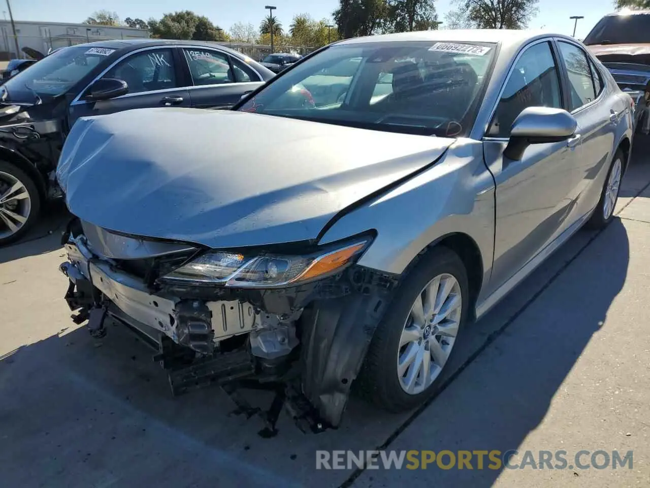 2 Фотография поврежденного автомобиля 4T1B11HK2KU246184 TOYOTA CAMRY 2019