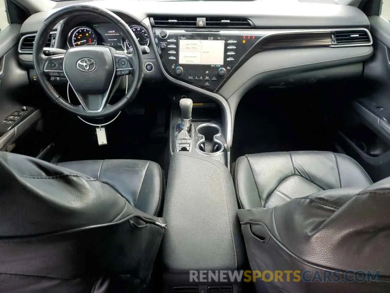 8 Photograph of a damaged car 4T1B11HK2KU248307 TOYOTA CAMRY 2019