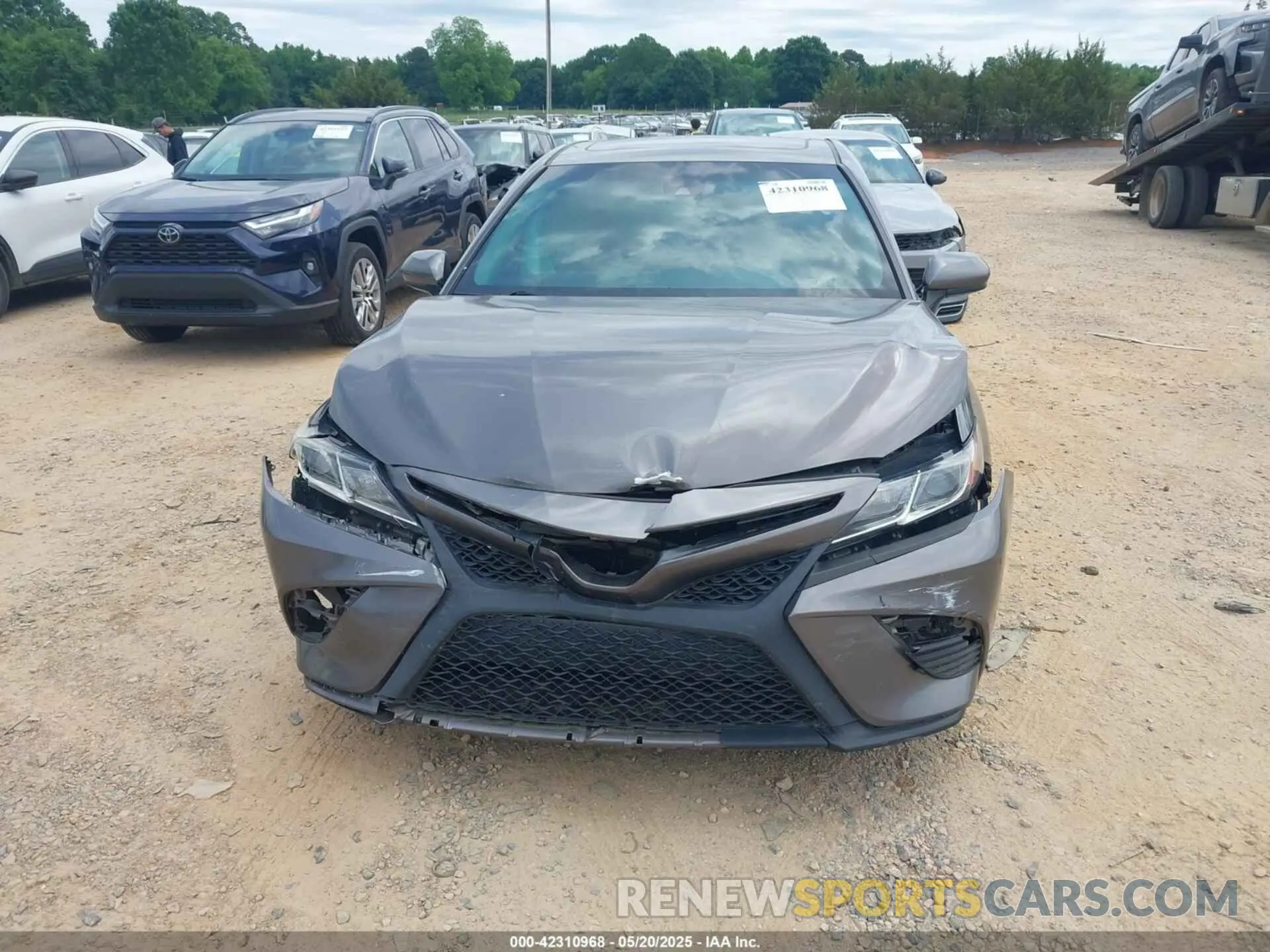 12 Фотография поврежденного автомобиля 4T1B11HK2KU250977 TOYOTA CAMRY 2019