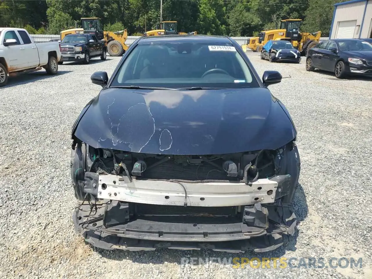 5 Photograph of a damaged car 4T1B11HK2KU264166 TOYOTA CAMRY 2019
