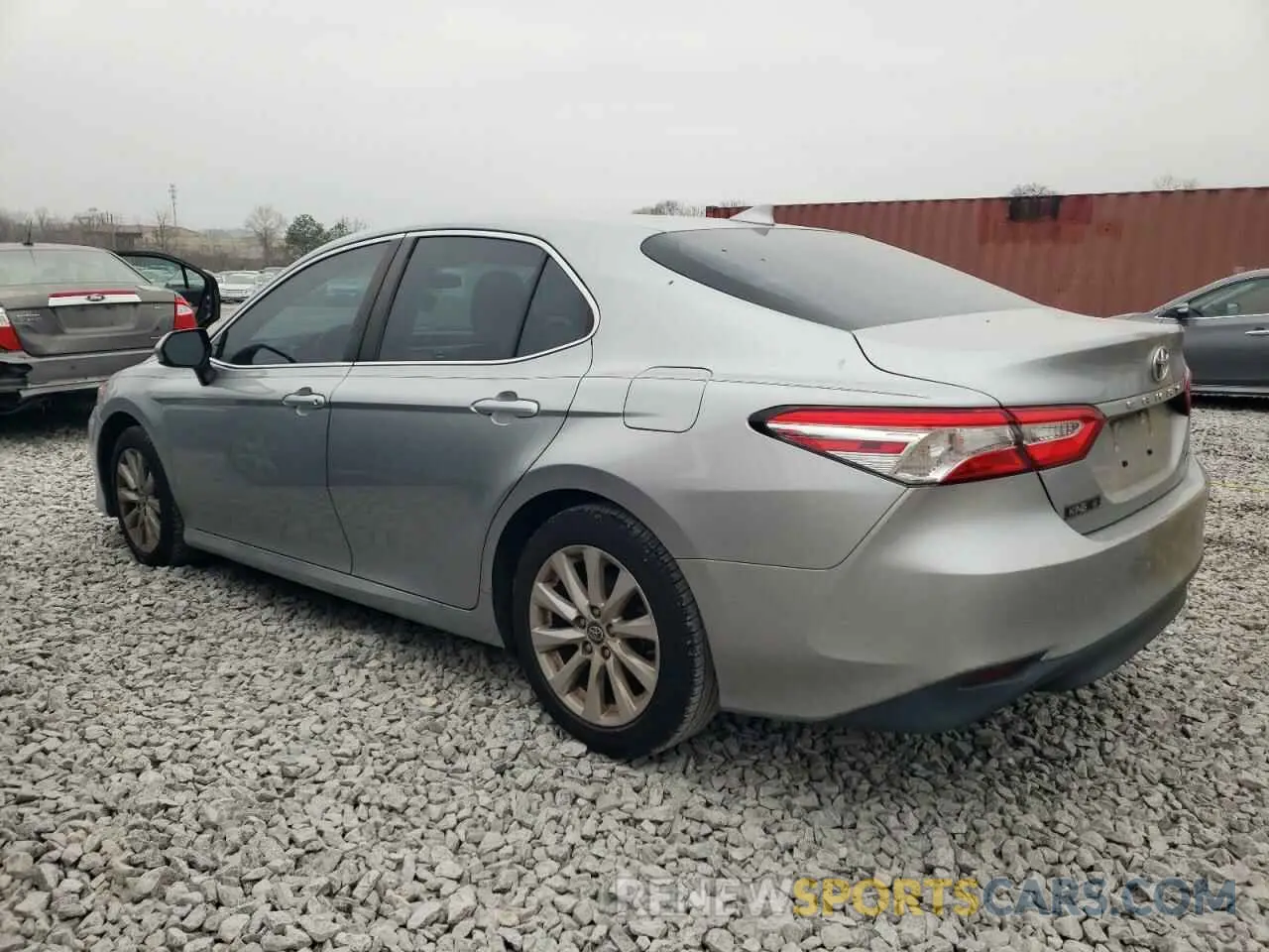 2 Фотография поврежденного автомобиля 4T1B11HK2KU265169 TOYOTA CAMRY 2019
