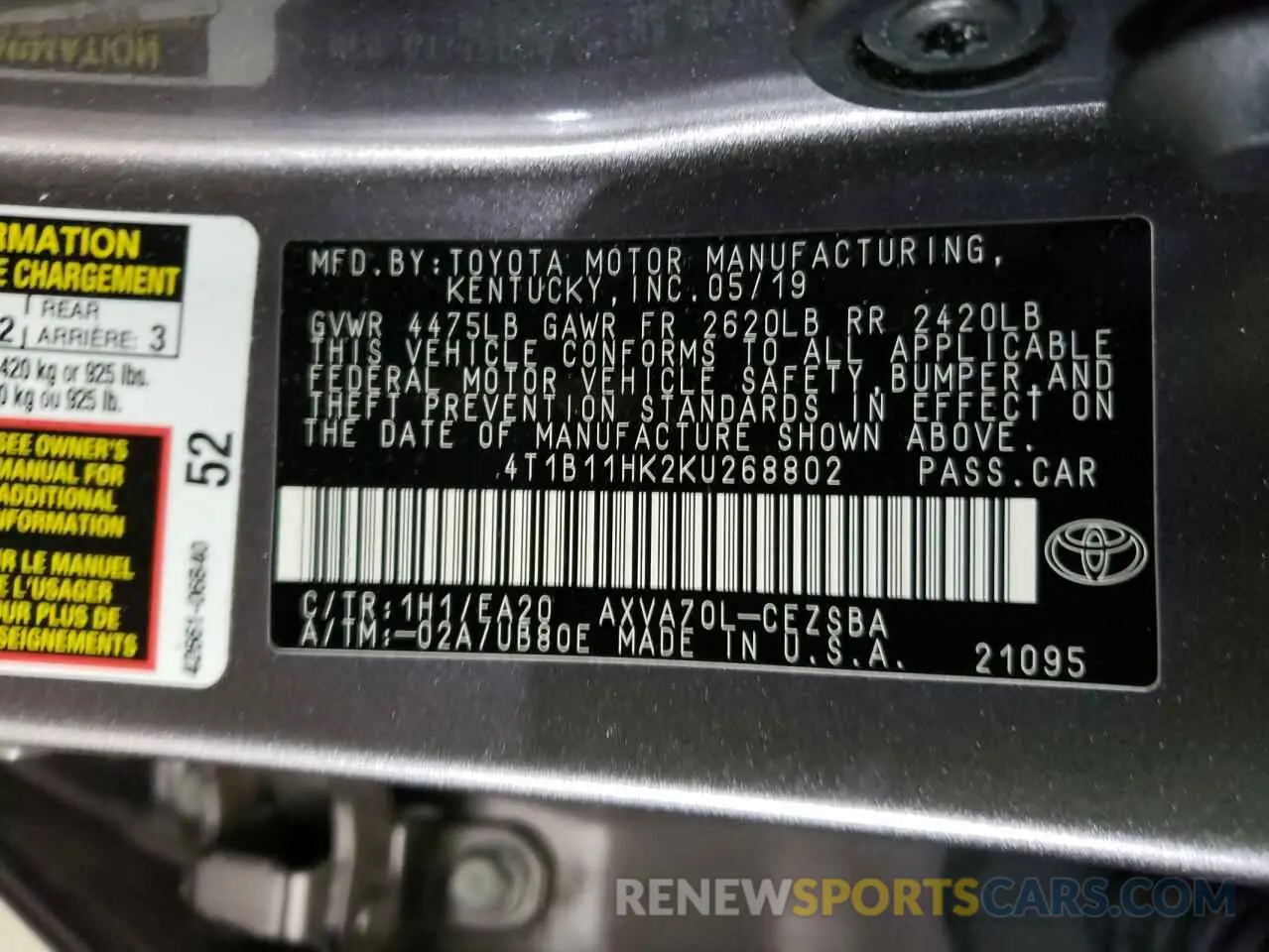 10 Photograph of a damaged car 4T1B11HK2KU268802 TOYOTA CAMRY 2019