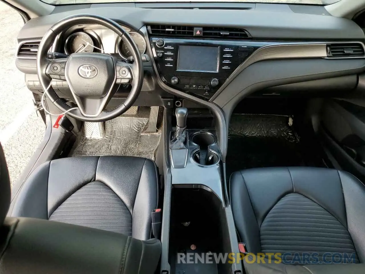 8 Photograph of a damaged car 4T1B11HK2KU271473 TOYOTA CAMRY 2019
