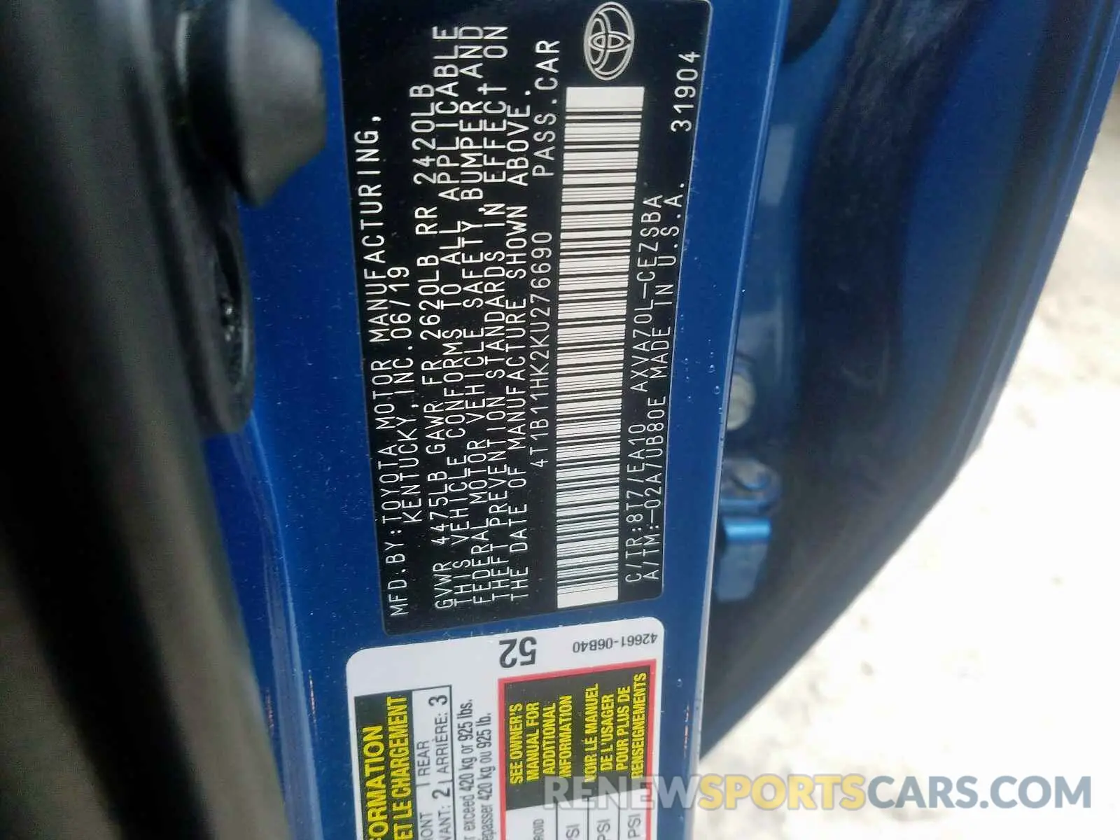 10 Photograph of a damaged car 4T1B11HK2KU276690 TOYOTA CAMRY 2019