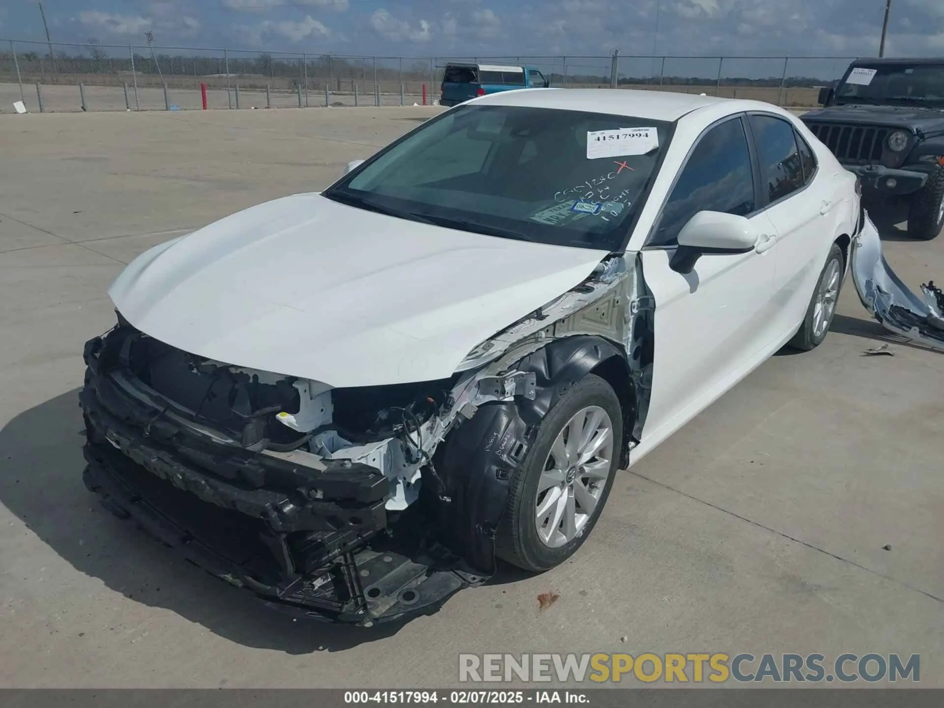 6 Фотография поврежденного автомобиля 4T1B11HK2KU291044 TOYOTA CAMRY 2019