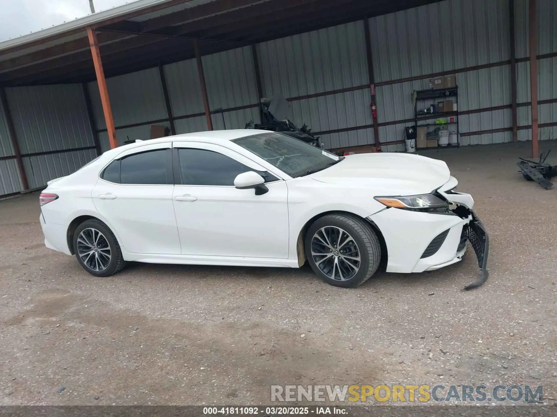 13 Фотография поврежденного автомобиля 4T1B11HK2KU297216 TOYOTA CAMRY 2019