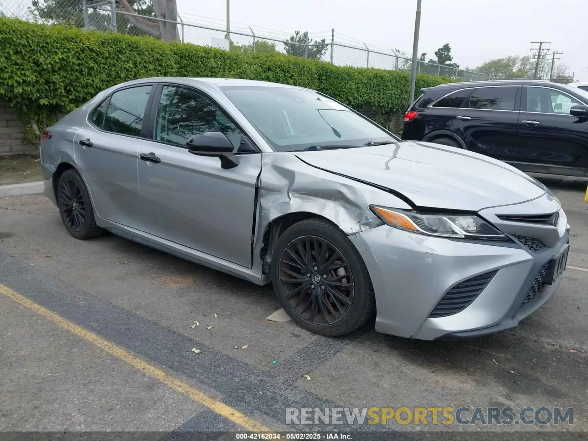 1 Photograph of a damaged car 4T1B11HK2KU299628 TOYOTA CAMRY 2019