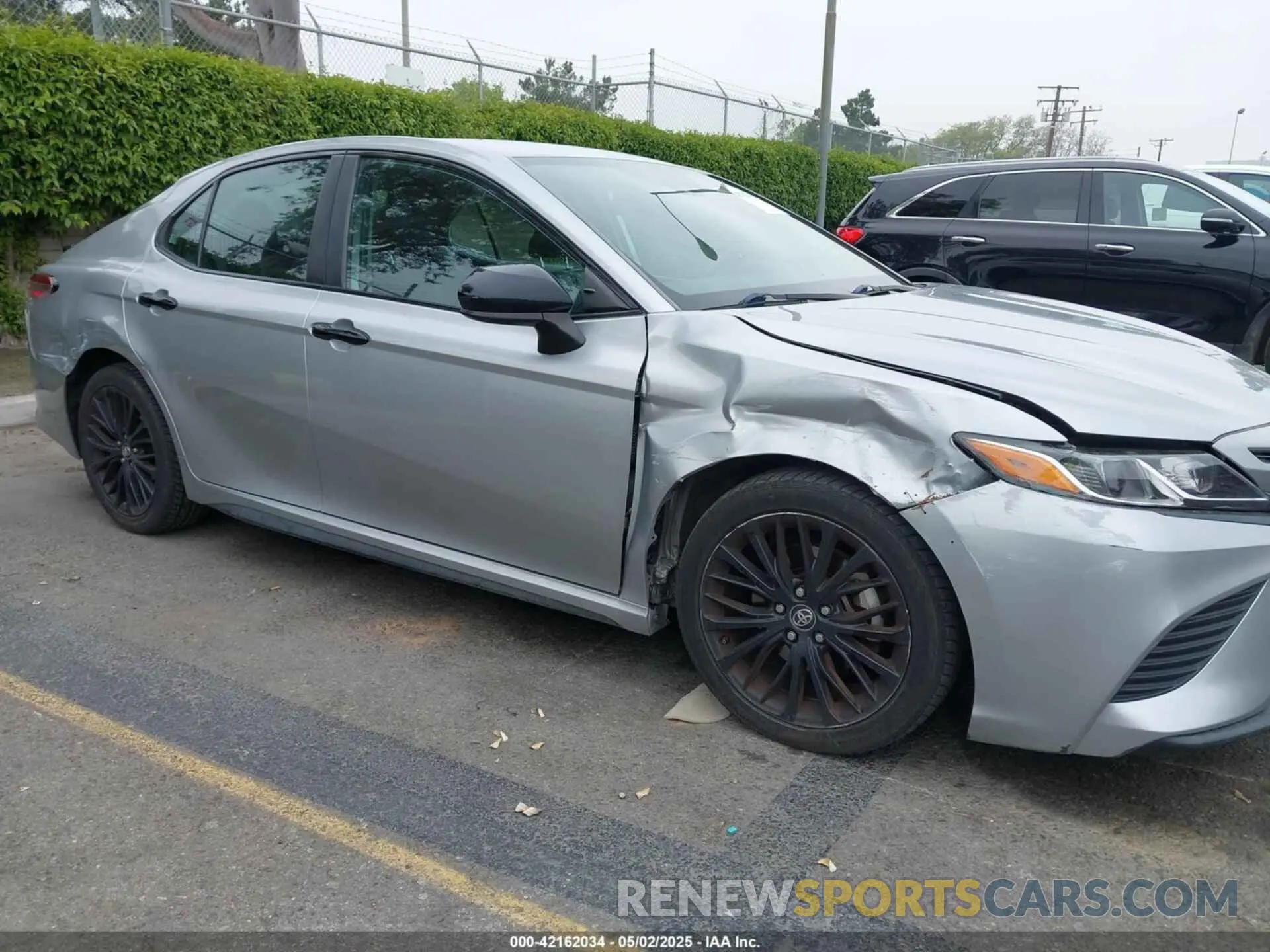 6 Photograph of a damaged car 4T1B11HK2KU299628 TOYOTA CAMRY 2019