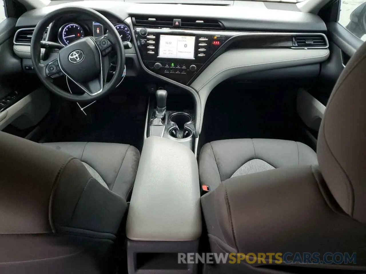 8 Photograph of a damaged car 4T1B11HK2KU680105 TOYOTA CAMRY 2019