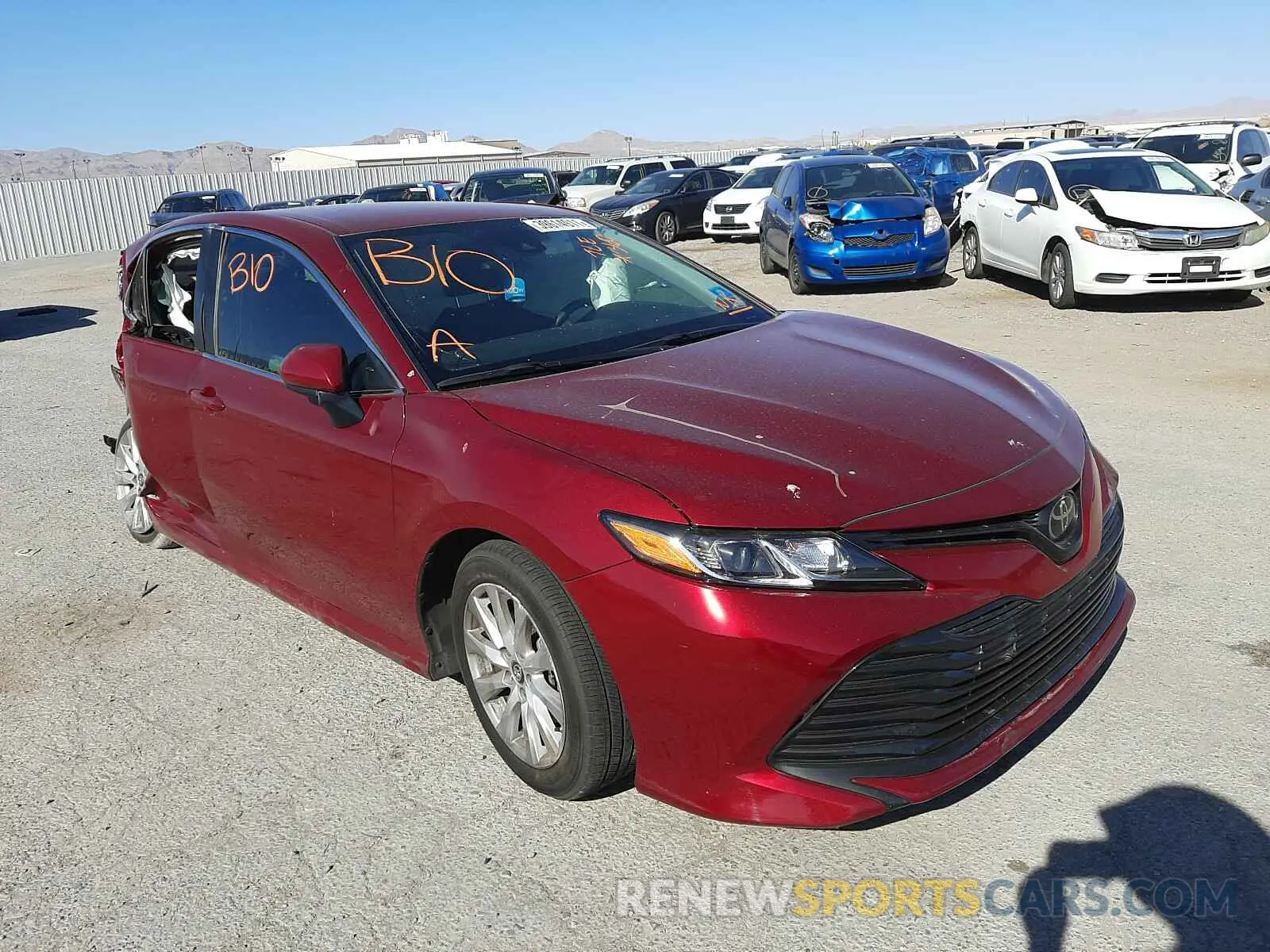 1 Photograph of a damaged car 4T1B11HK2KU685059 TOYOTA CAMRY 2019