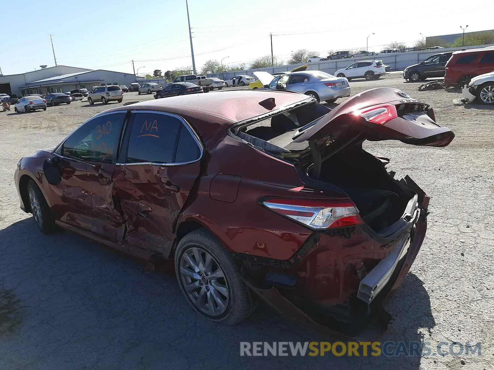 3 Photograph of a damaged car 4T1B11HK2KU685059 TOYOTA CAMRY 2019