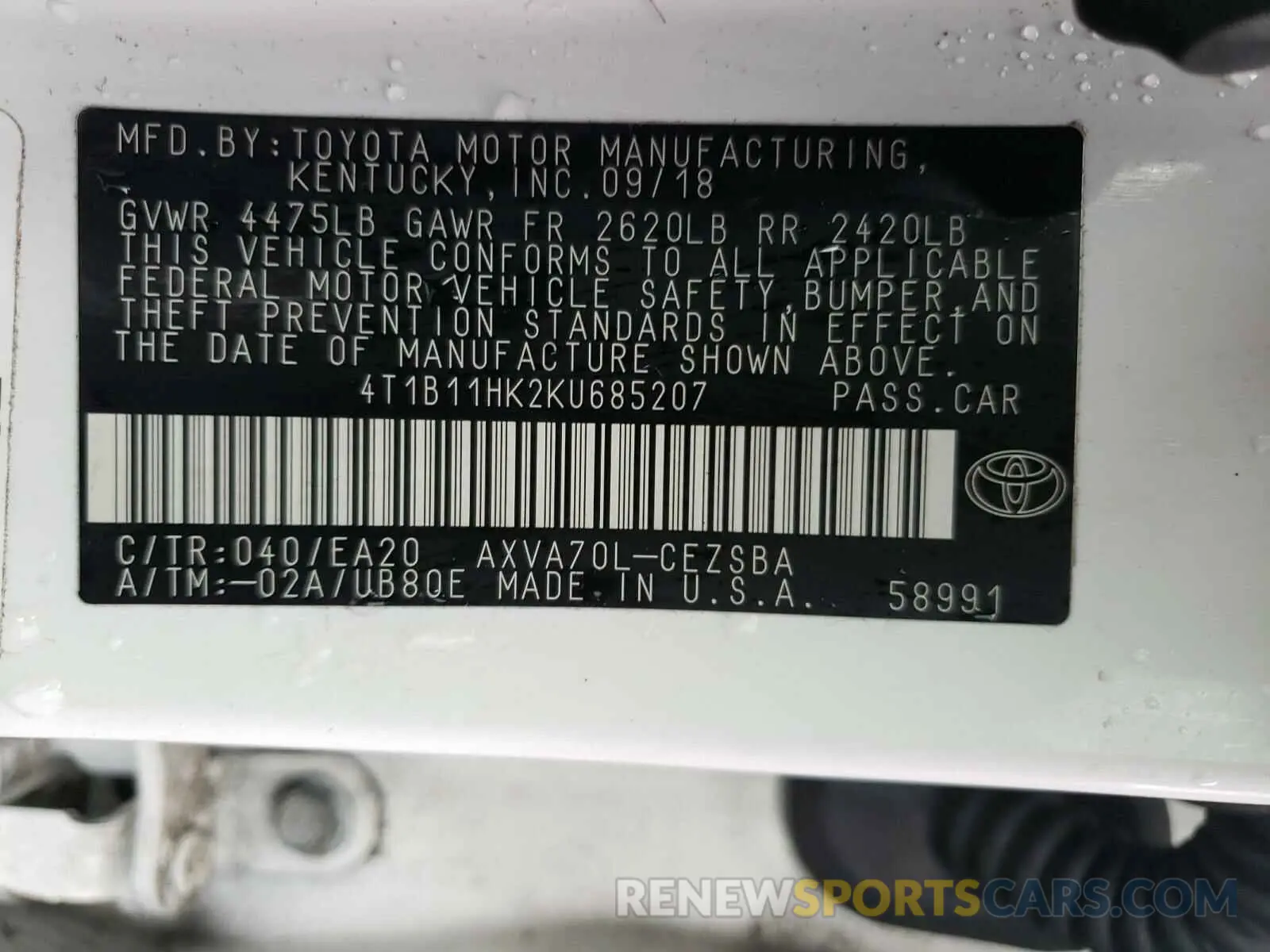 10 Photograph of a damaged car 4T1B11HK2KU685207 TOYOTA CAMRY 2019