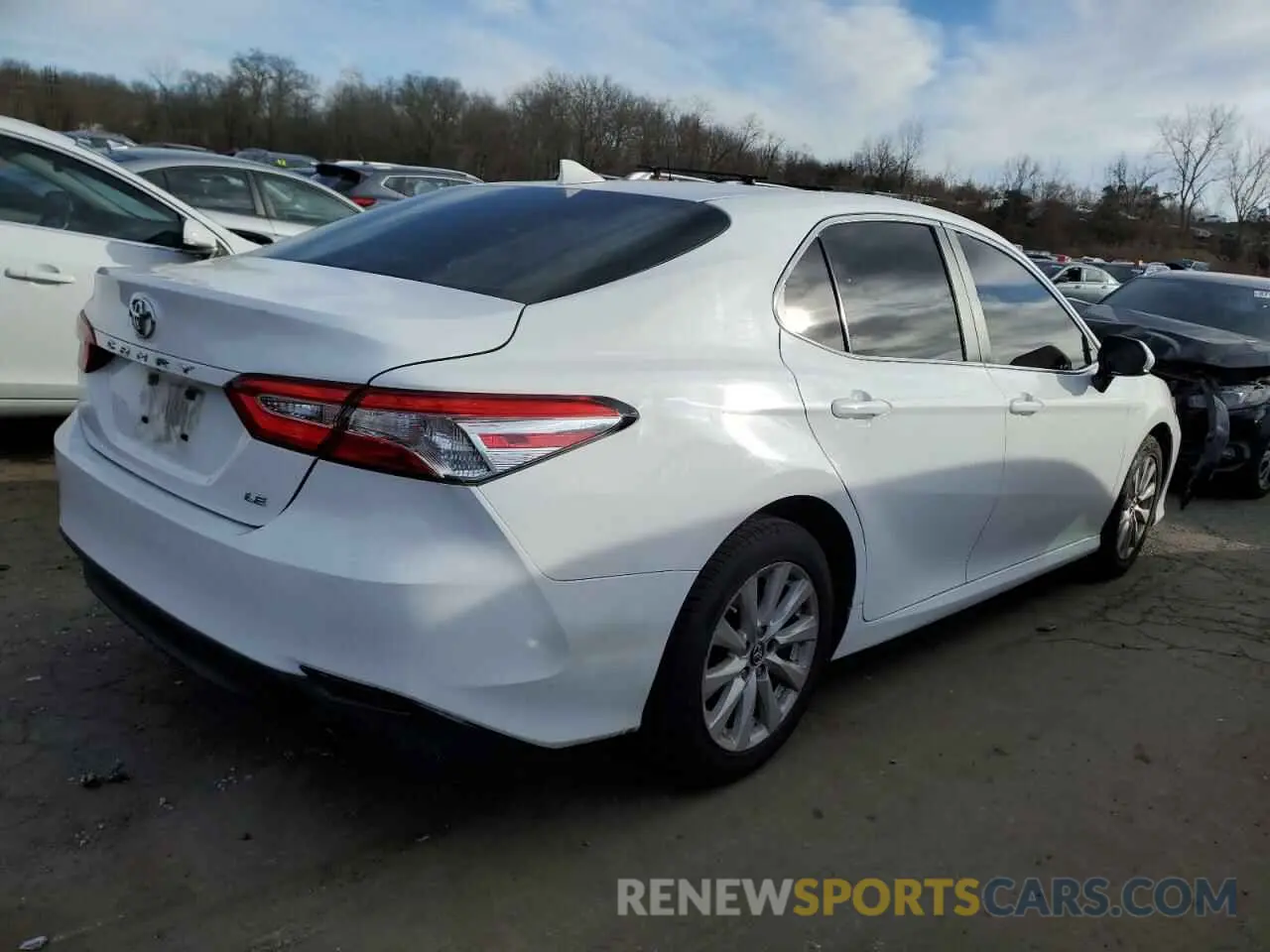3 Фотография поврежденного автомобиля 4T1B11HK2KU688429 TOYOTA CAMRY 2019