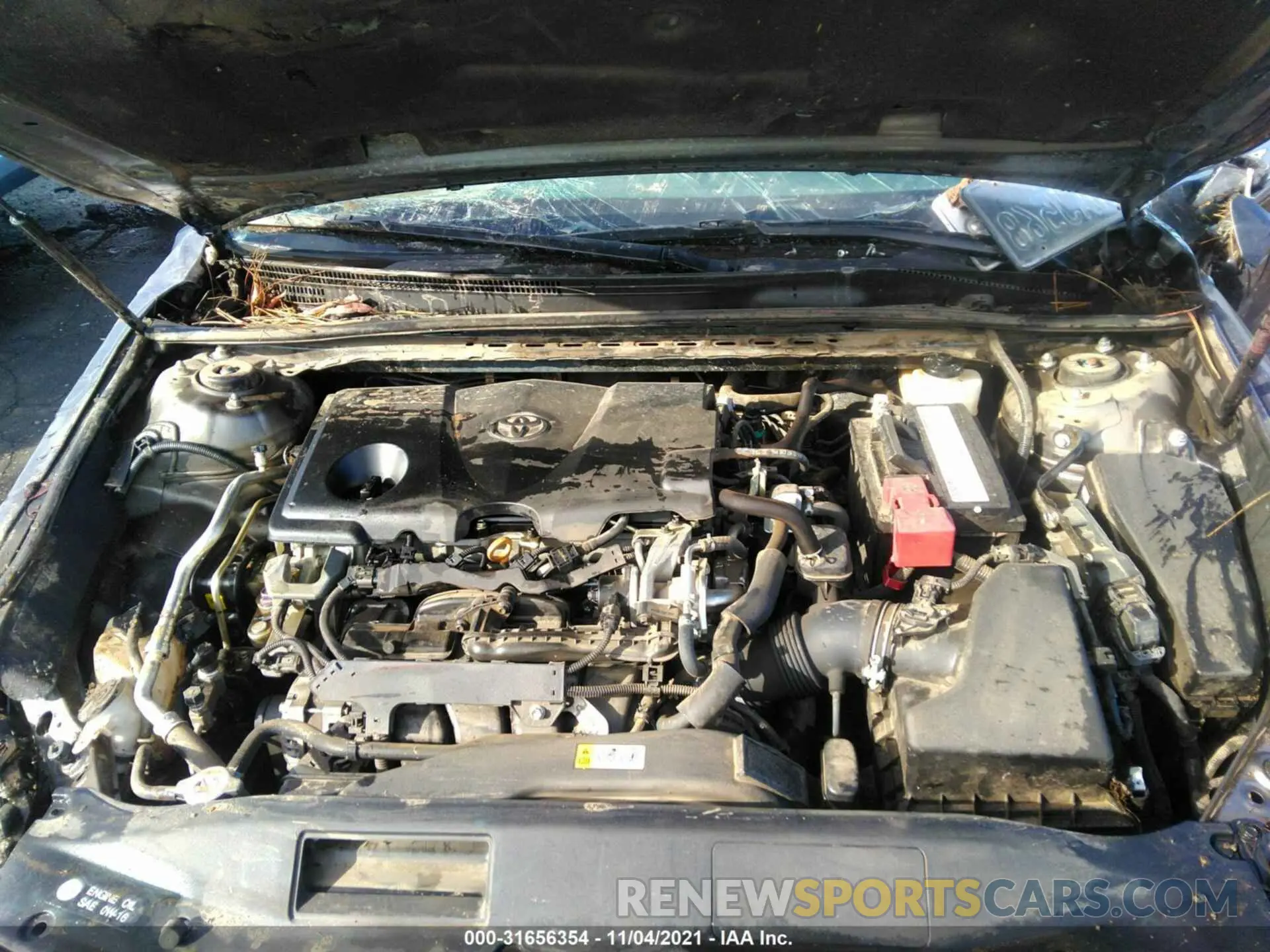 10 Photograph of a damaged car 4T1B11HK2KU698250 TOYOTA CAMRY 2019