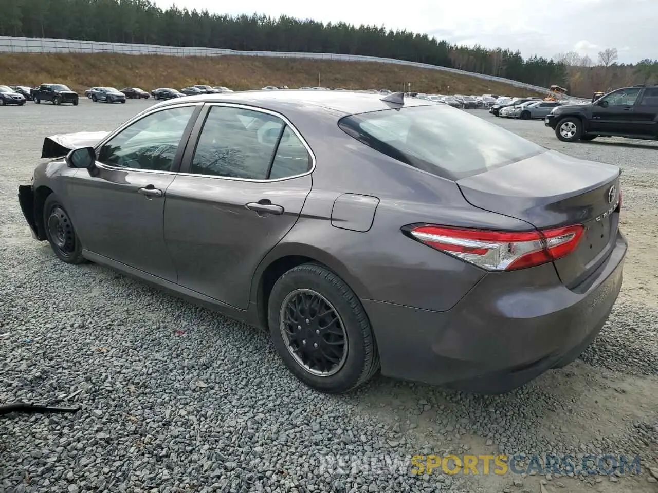 2 Photograph of a damaged car 4T1B11HK2KU704614 TOYOTA CAMRY 2019