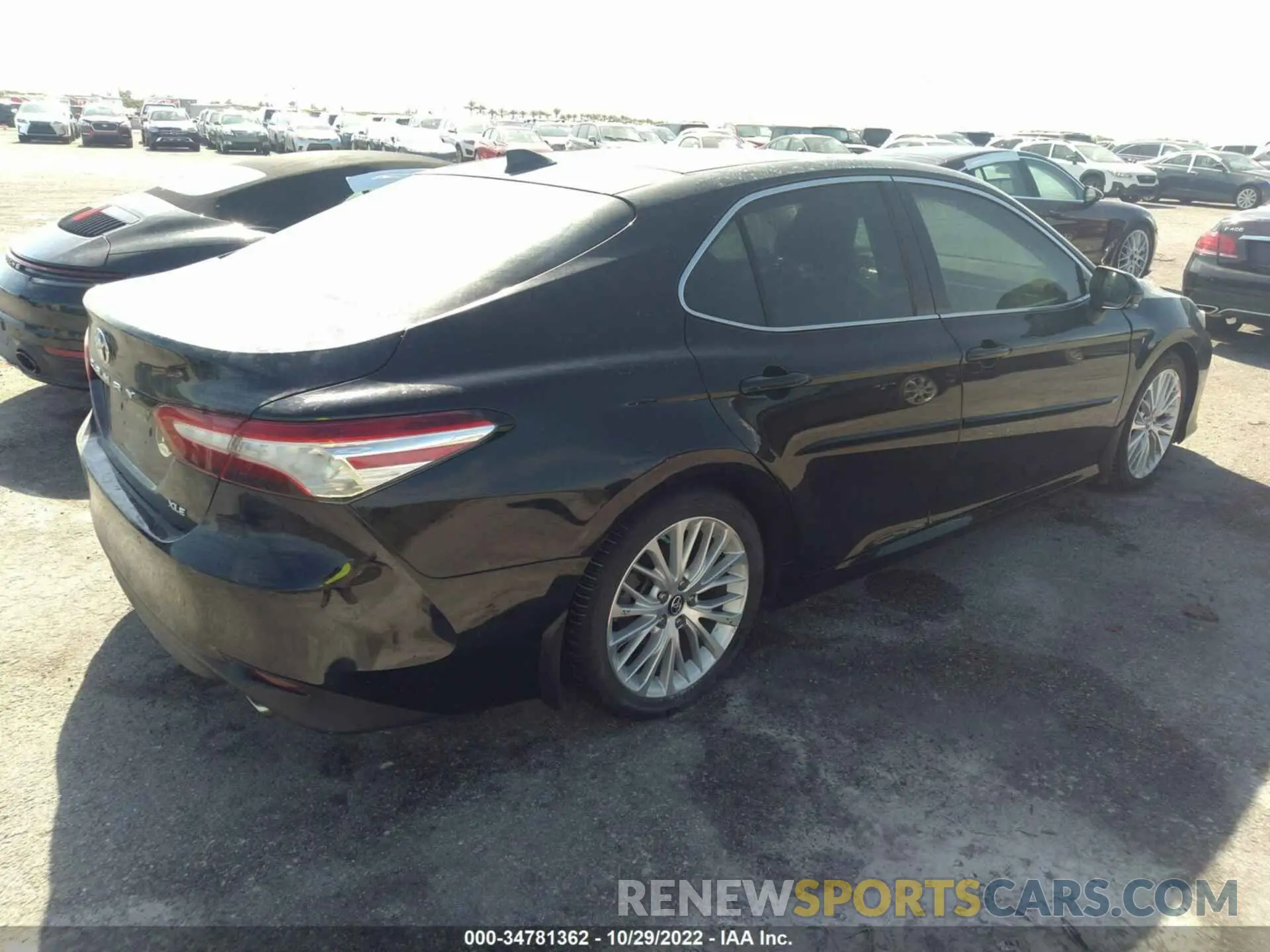 4 Фотография поврежденного автомобиля 4T1B11HK2KU706721 TOYOTA CAMRY 2019