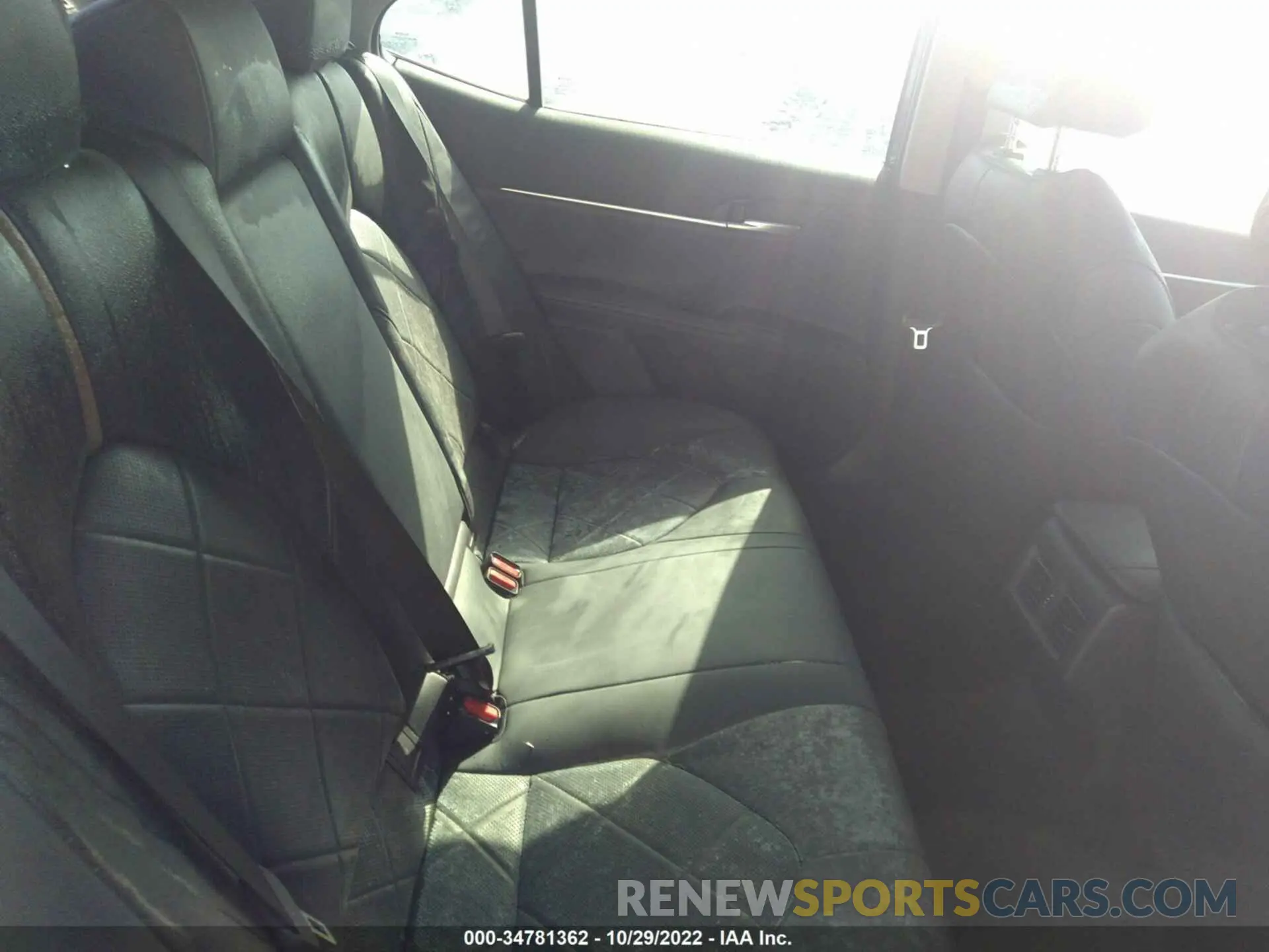 8 Фотография поврежденного автомобиля 4T1B11HK2KU706721 TOYOTA CAMRY 2019