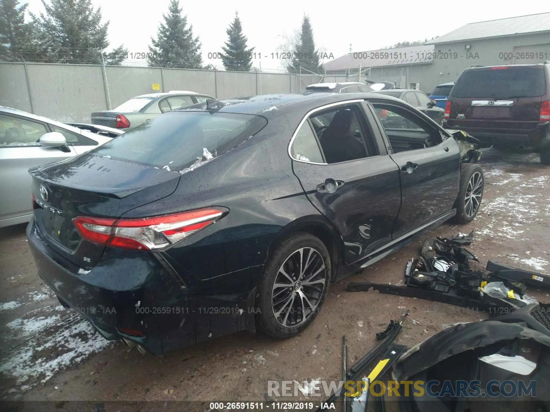 4 Photograph of a damaged car 4T1B11HK2KU712860 TOYOTA CAMRY 2019