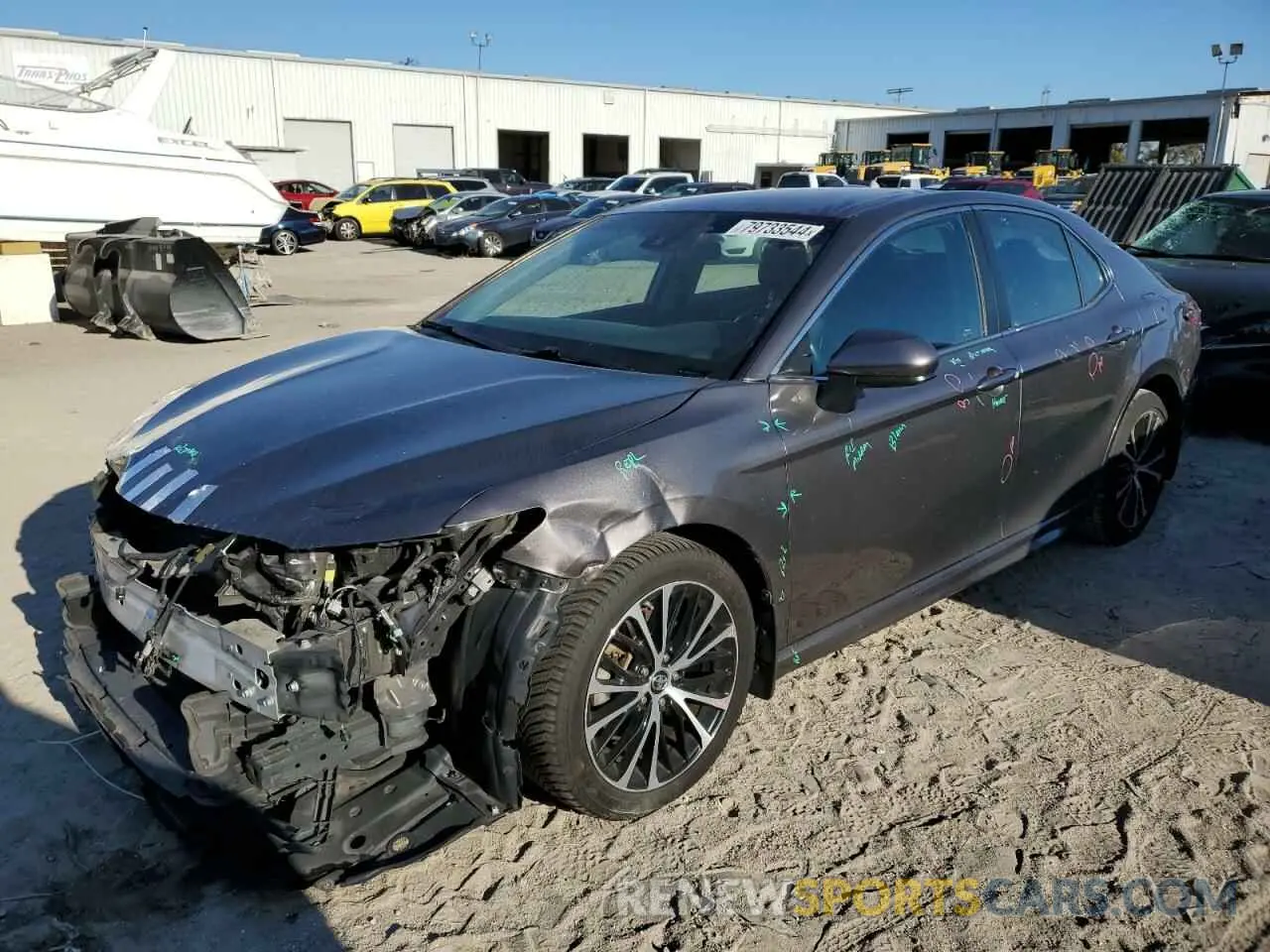1 Photograph of a damaged car 4T1B11HK2KU721106 TOYOTA CAMRY 2019