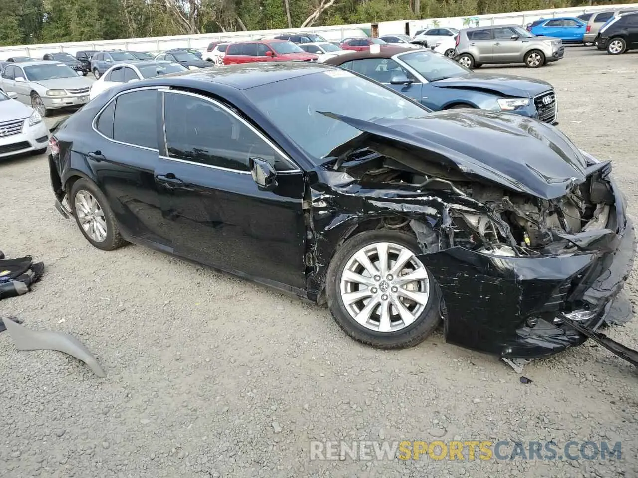 4 Photograph of a damaged car 4T1B11HK2KU727794 TOYOTA CAMRY 2019