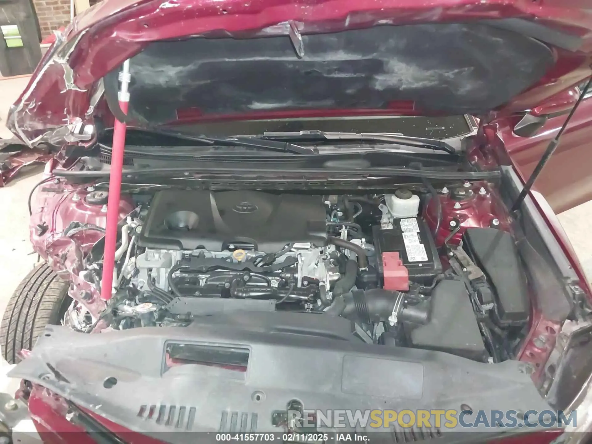 10 Photograph of a damaged car 4T1B11HK2KU737712 TOYOTA CAMRY 2019