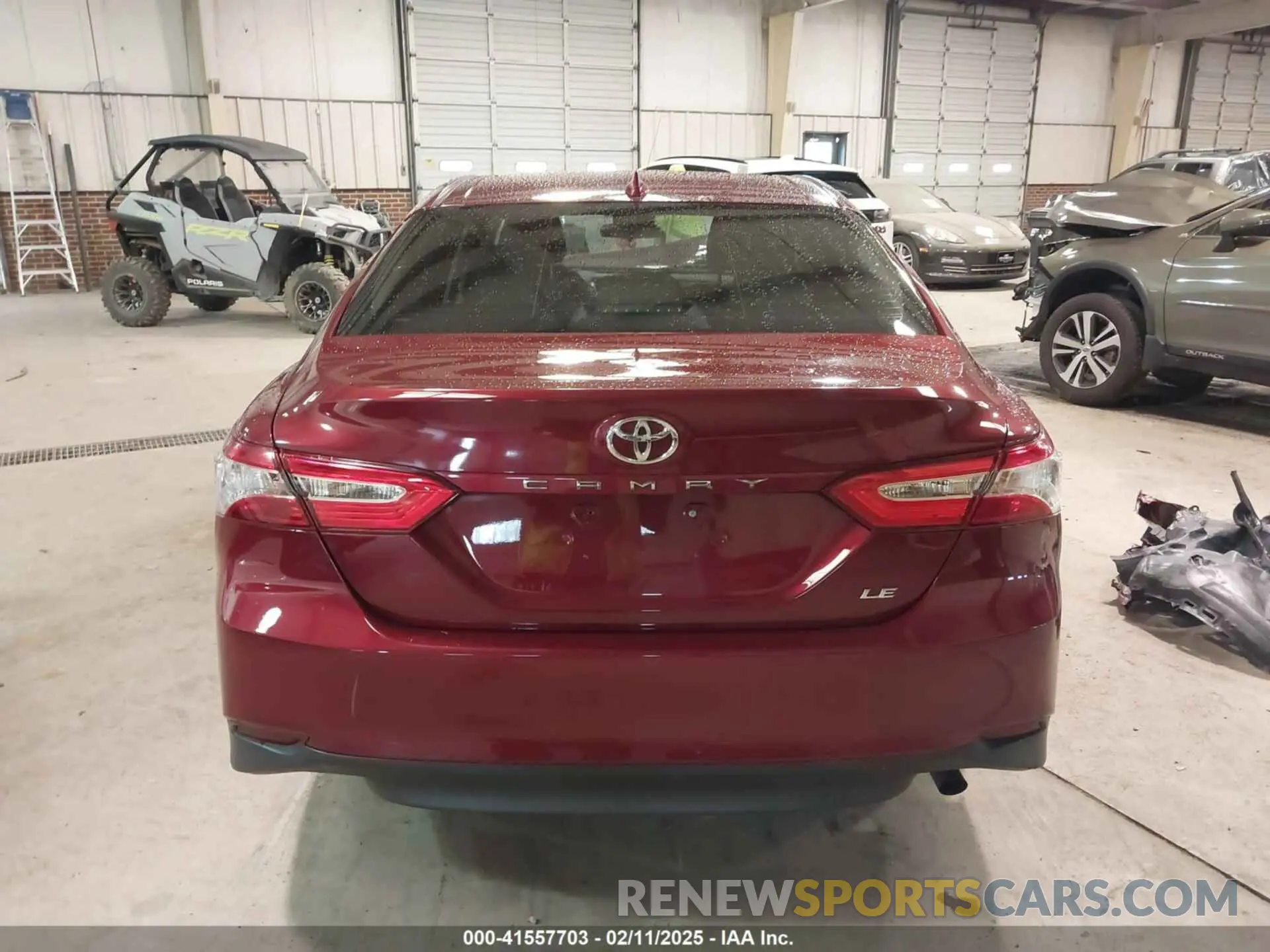 15 Photograph of a damaged car 4T1B11HK2KU737712 TOYOTA CAMRY 2019