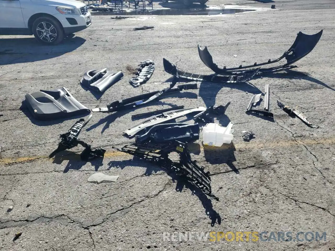 12 Photograph of a damaged car 4T1B11HK2KU740755 TOYOTA CAMRY 2019