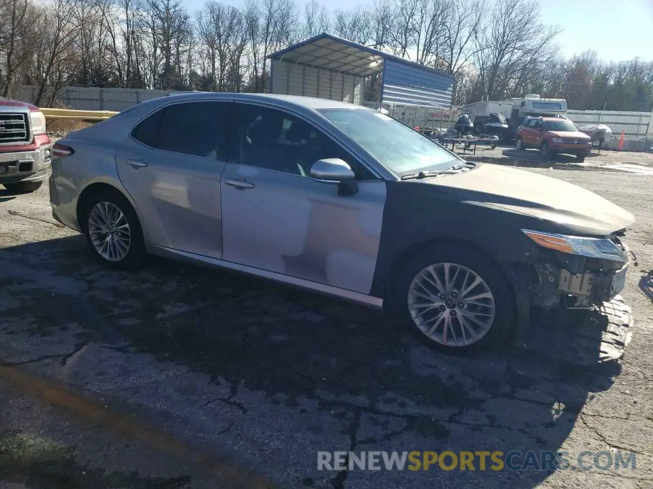 4 Photograph of a damaged car 4T1B11HK2KU740755 TOYOTA CAMRY 2019