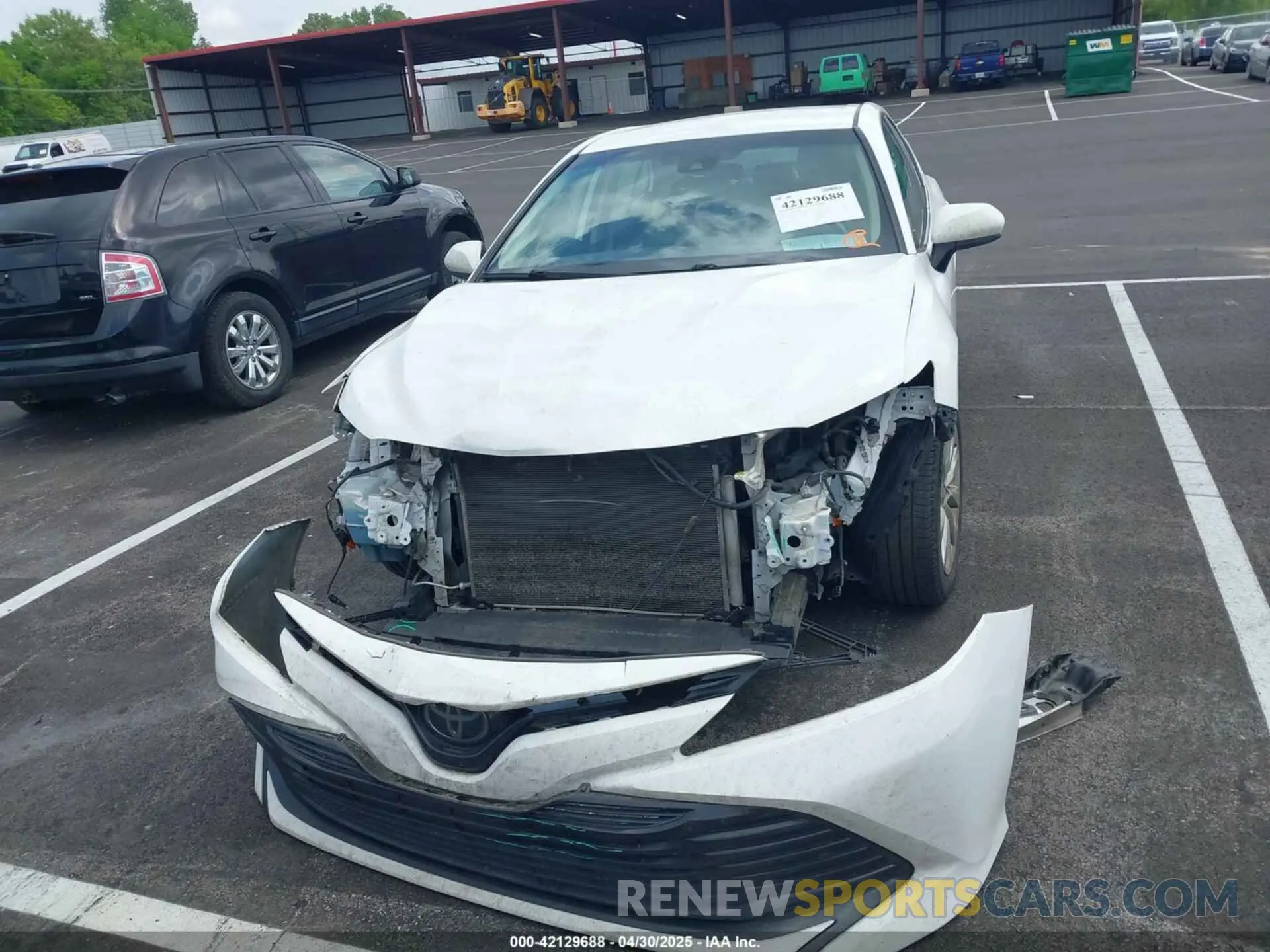 12 Photograph of a damaged car 4T1B11HK2KU743445 TOYOTA CAMRY 2019