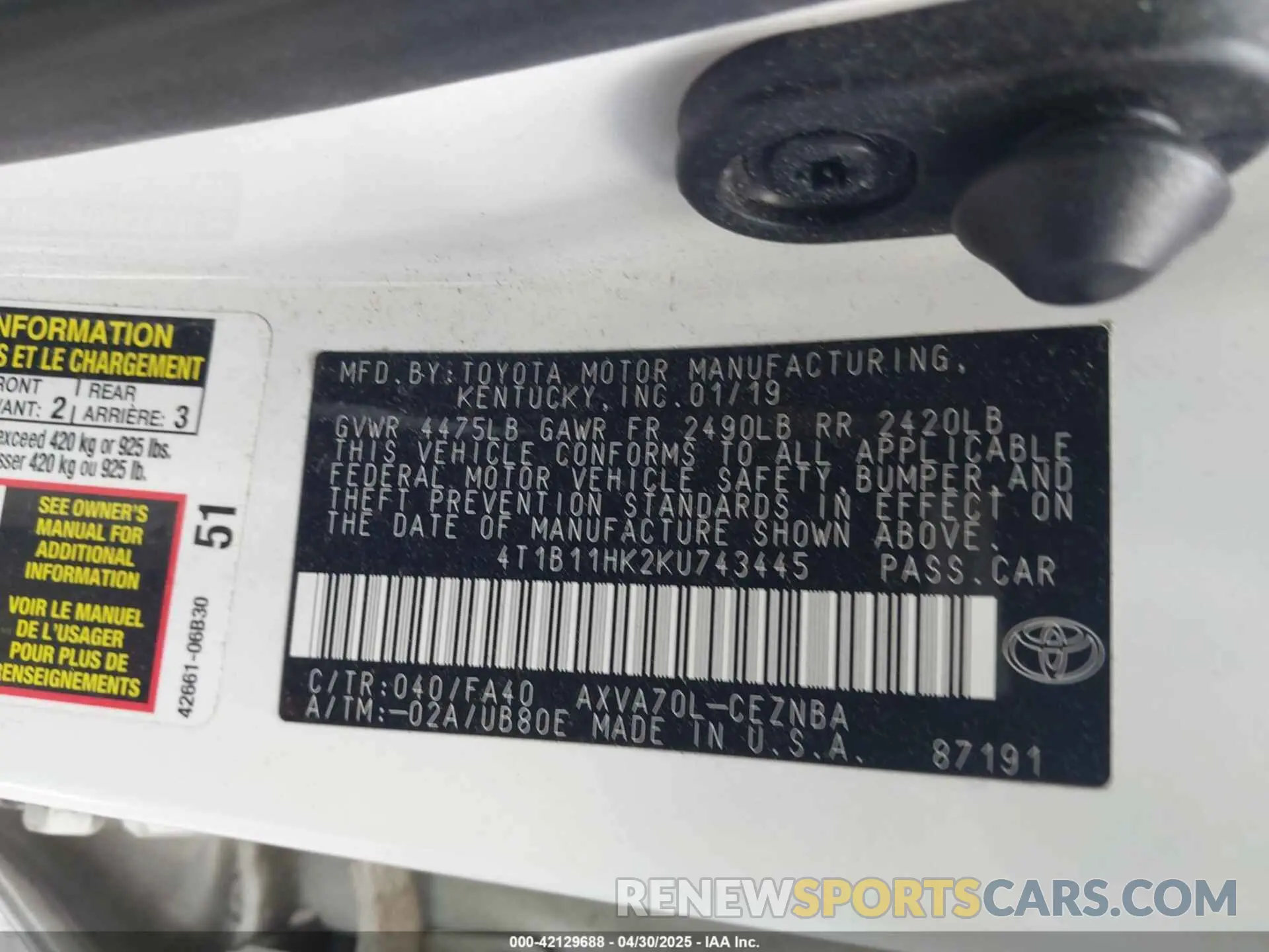 9 Photograph of a damaged car 4T1B11HK2KU743445 TOYOTA CAMRY 2019