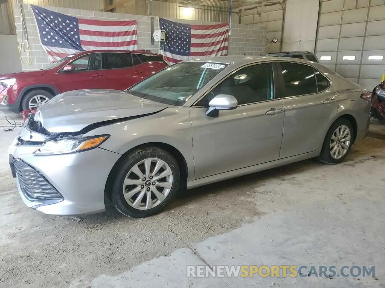 1 Photograph of a damaged car 4T1B11HK2KU745762 TOYOTA CAMRY 2019