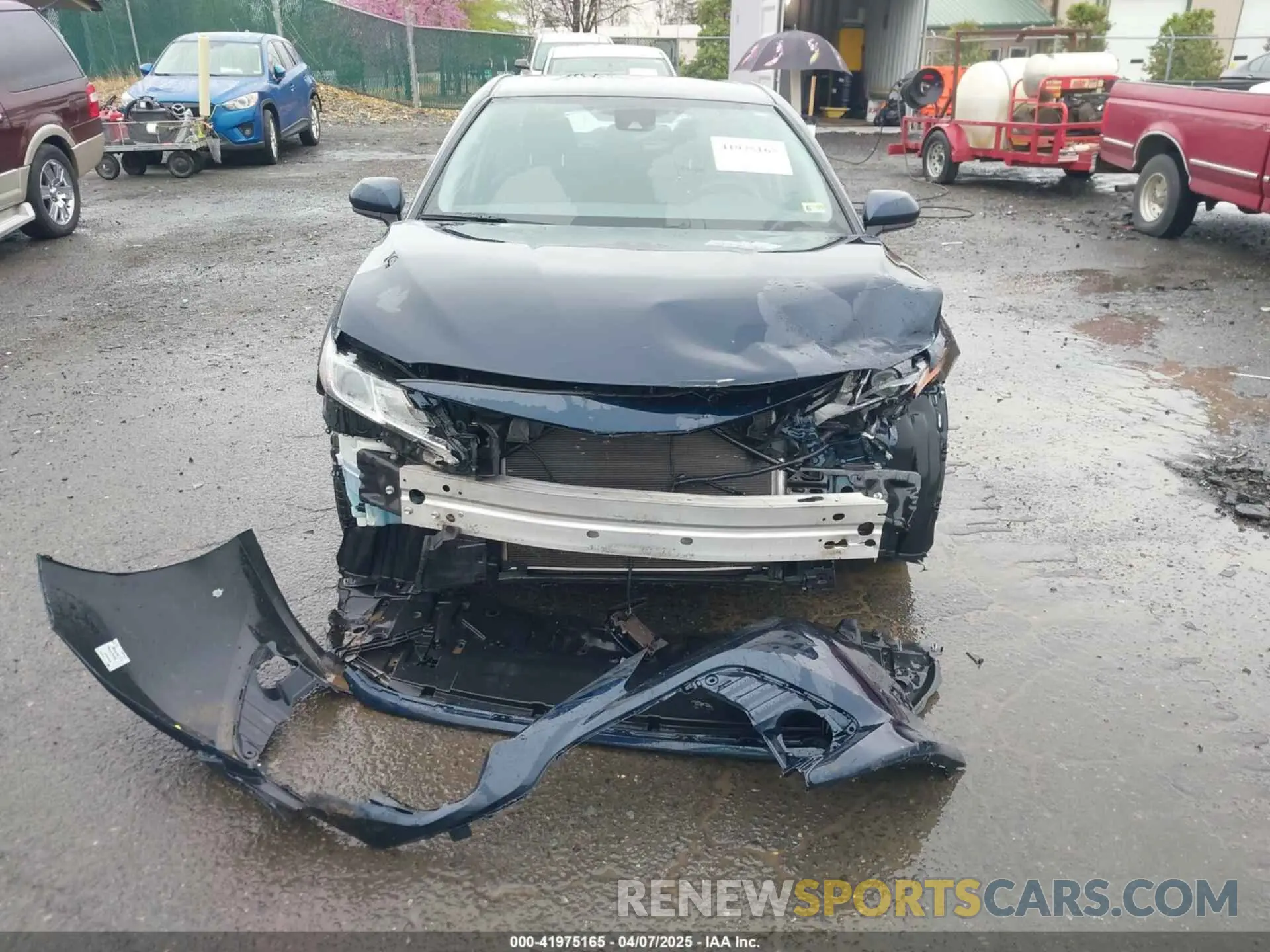 6 Фотография поврежденного автомобиля 4T1B11HK2KU747964 TOYOTA CAMRY 2019
