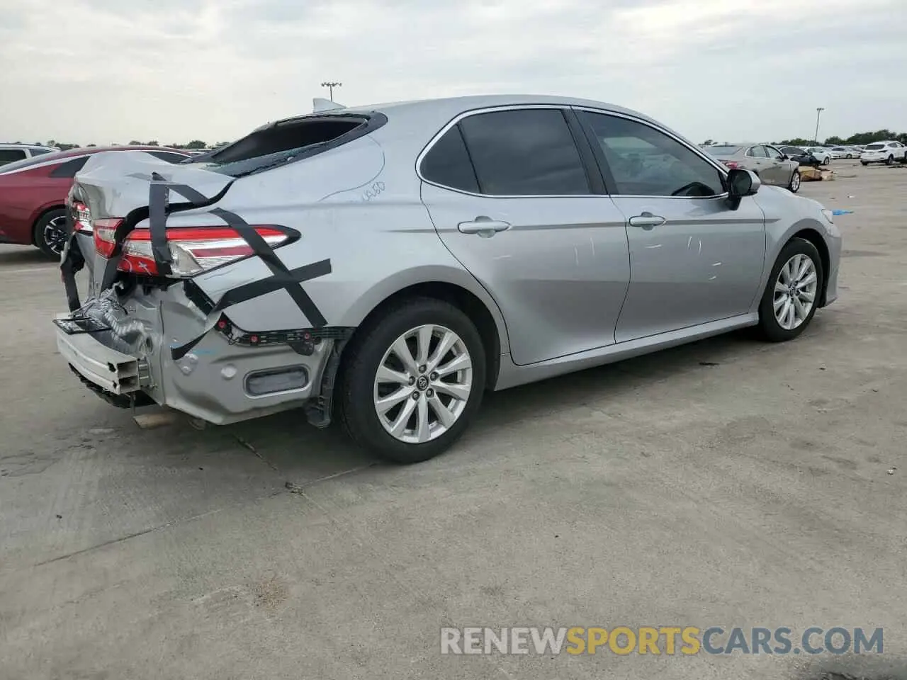3 Photograph of a damaged car 4T1B11HK2KU758771 TOYOTA CAMRY 2019