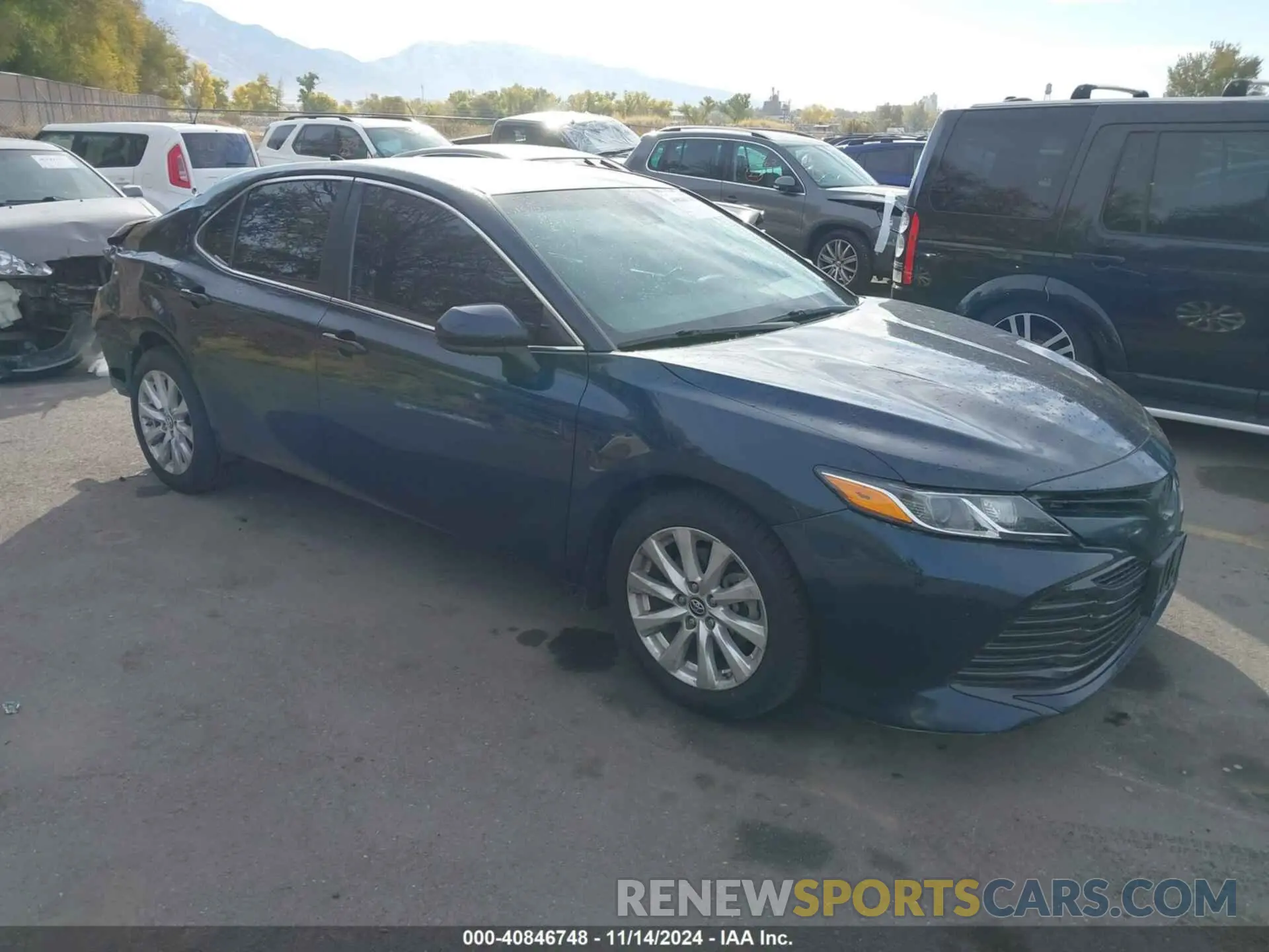 1 Photograph of a damaged car 4T1B11HK2KU760181 TOYOTA CAMRY 2019