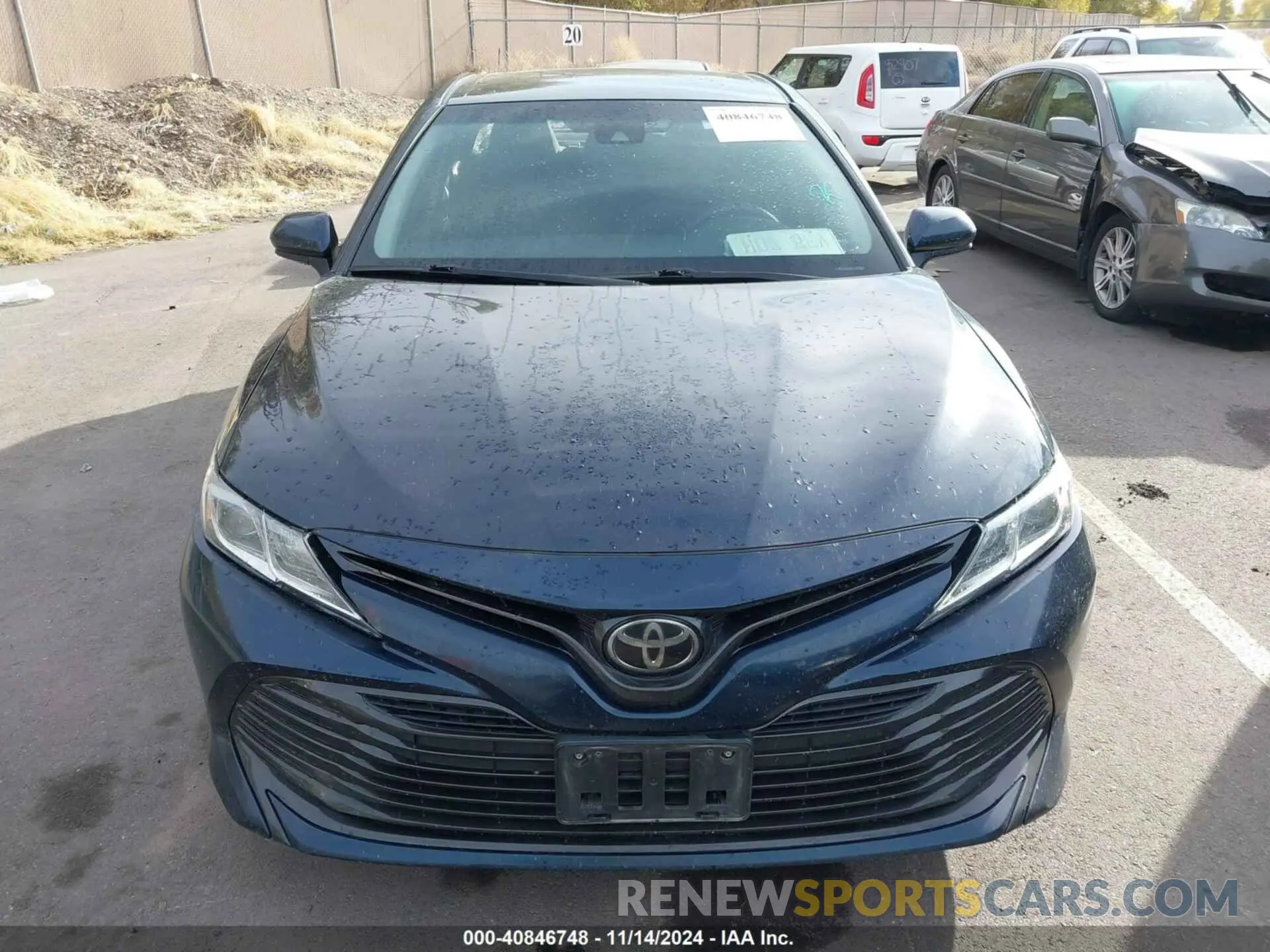 12 Photograph of a damaged car 4T1B11HK2KU760181 TOYOTA CAMRY 2019