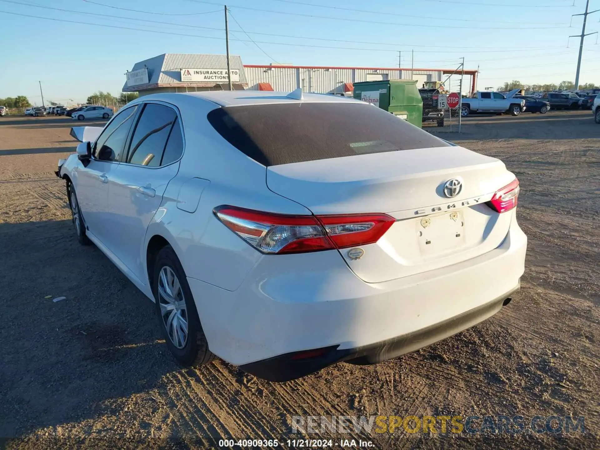 3 Photograph of a damaged car 4T1B11HK2KU765607 TOYOTA CAMRY 2019