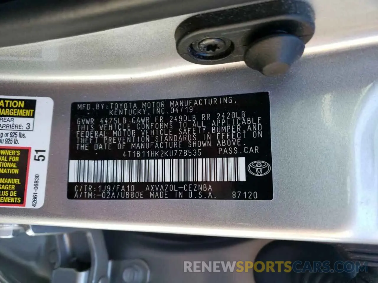 10 Photograph of a damaged car 4T1B11HK2KU778535 TOYOTA CAMRY 2019