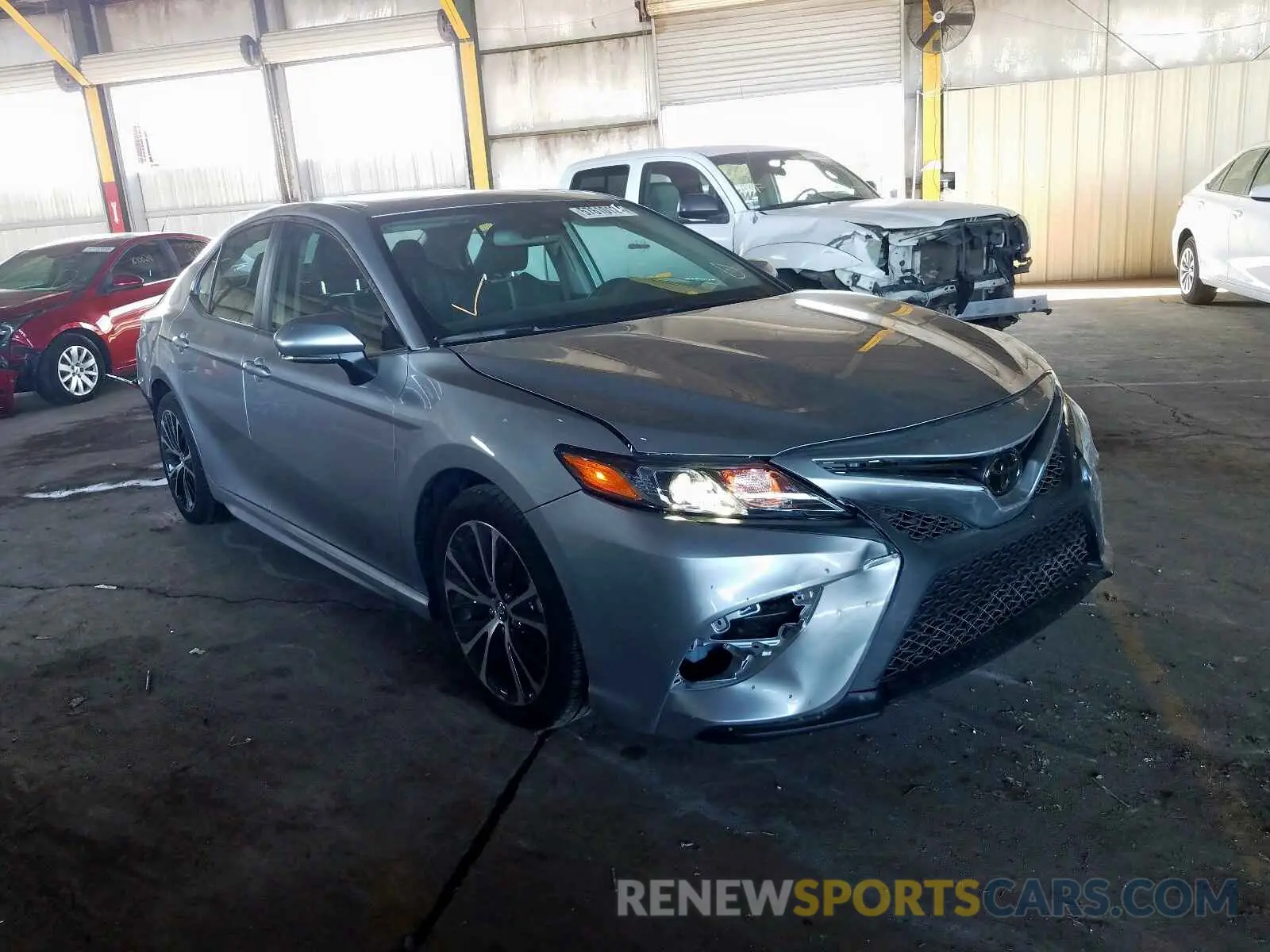 1 Photograph of a damaged car 4T1B11HK2KU791253 TOYOTA CAMRY 2019