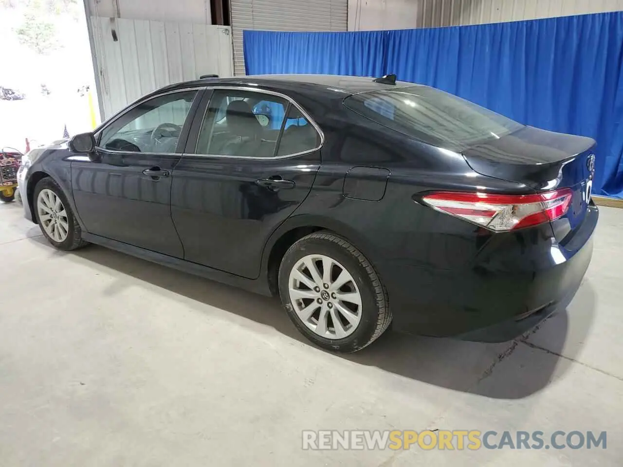 2 Photograph of a damaged car 4T1B11HK2KU795724 TOYOTA CAMRY 2019