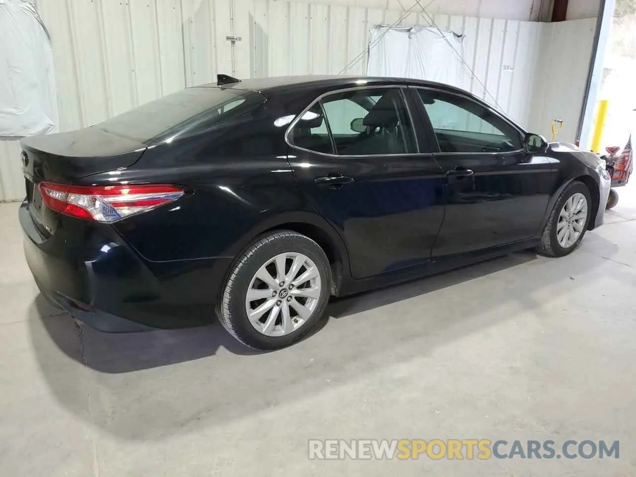 3 Photograph of a damaged car 4T1B11HK2KU795724 TOYOTA CAMRY 2019