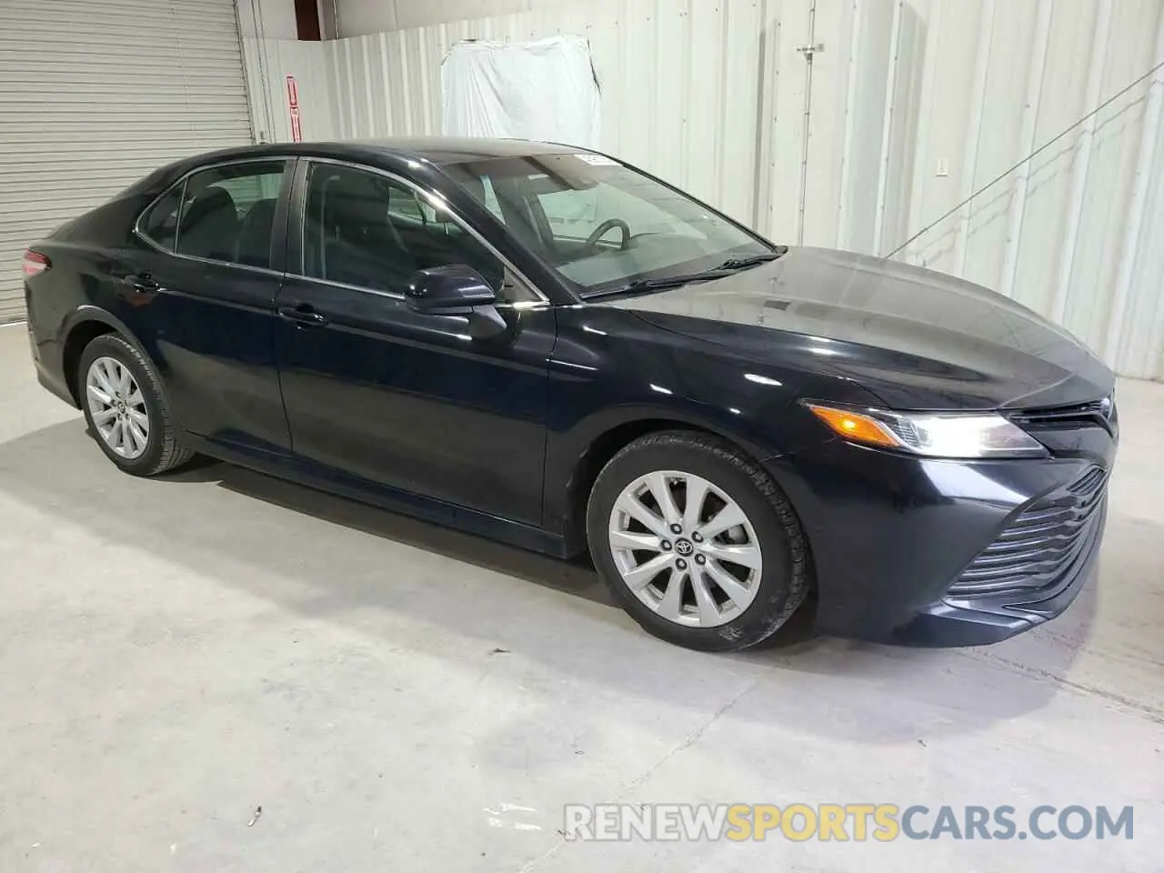 4 Photograph of a damaged car 4T1B11HK2KU795724 TOYOTA CAMRY 2019