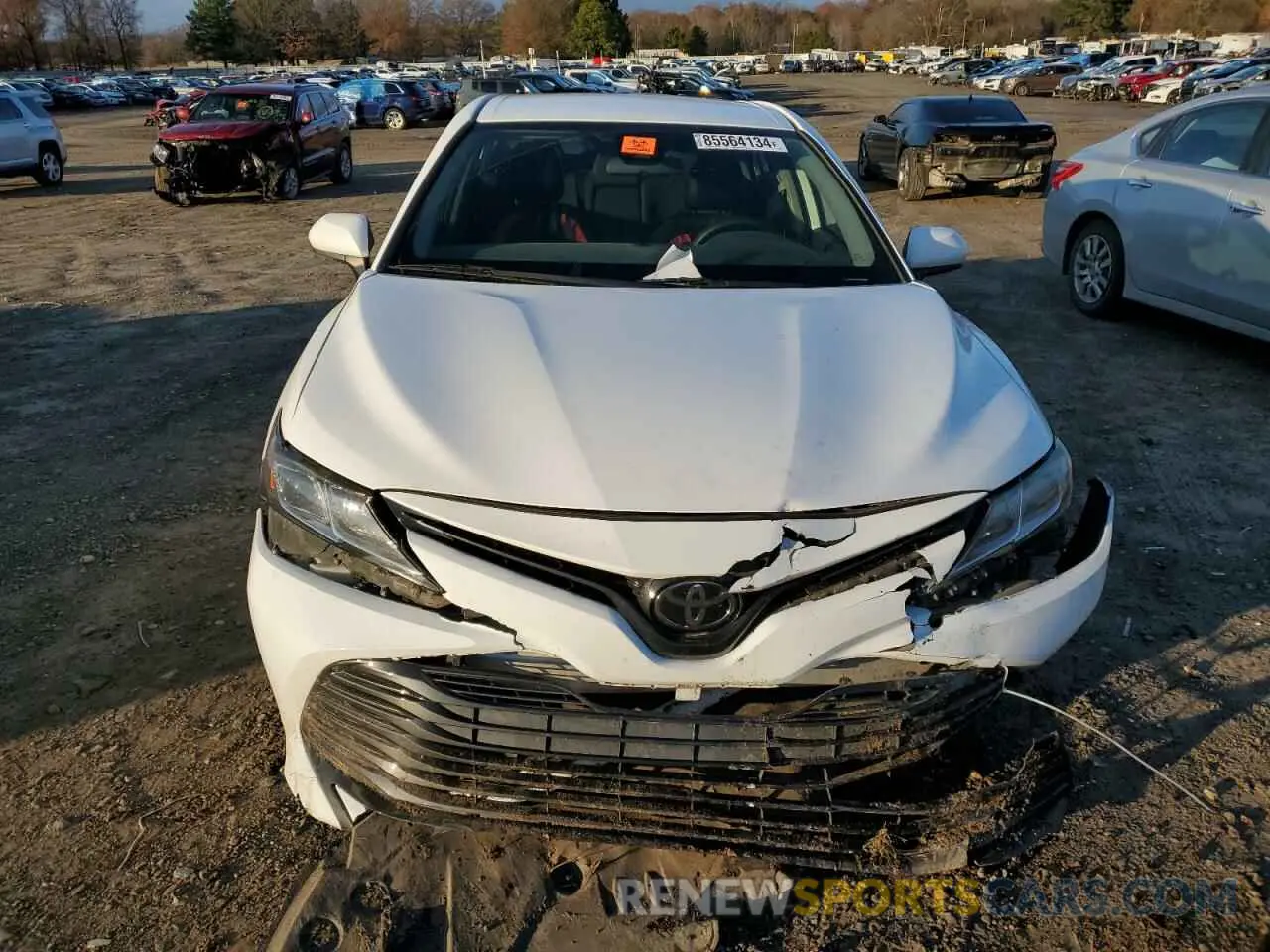 5 Photograph of a damaged car 4T1B11HK2KU815163 TOYOTA CAMRY 2019