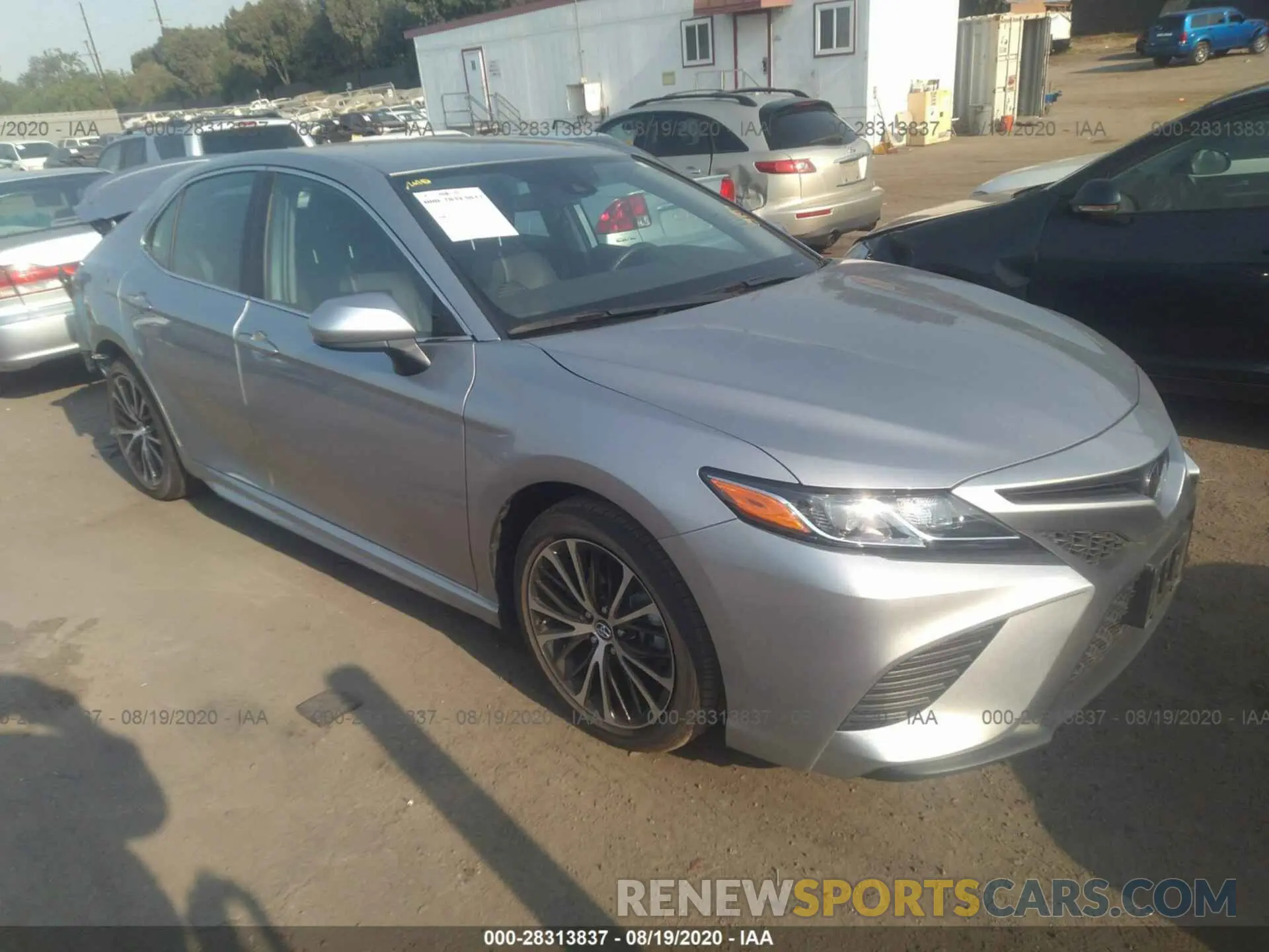 1 Photograph of a damaged car 4T1B11HK2KU816491 TOYOTA CAMRY 2019