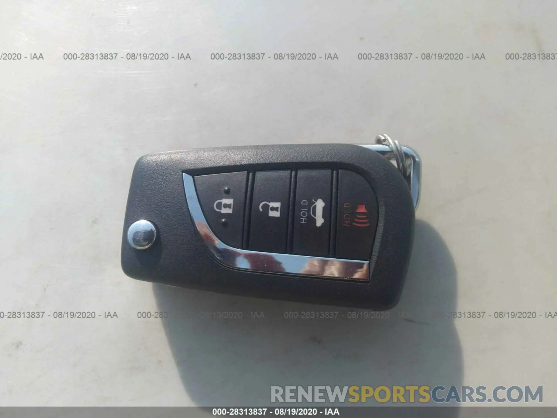 11 Photograph of a damaged car 4T1B11HK2KU816491 TOYOTA CAMRY 2019