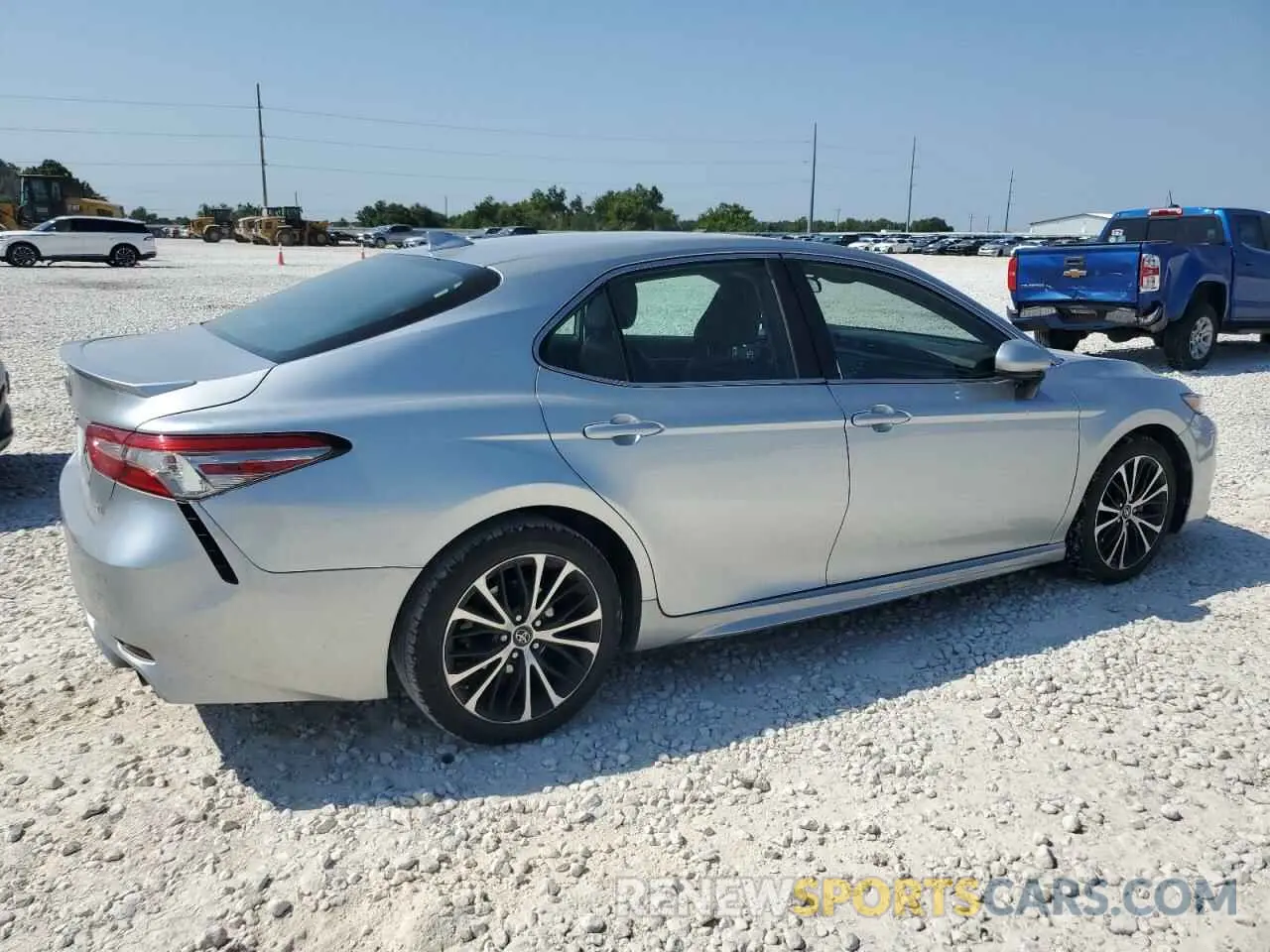 3 Photograph of a damaged car 4T1B11HK2KU819343 TOYOTA CAMRY 2019