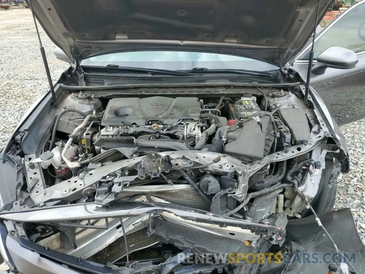 11 Фотография поврежденного автомобиля 4T1B11HK2KU822419 TOYOTA CAMRY 2019