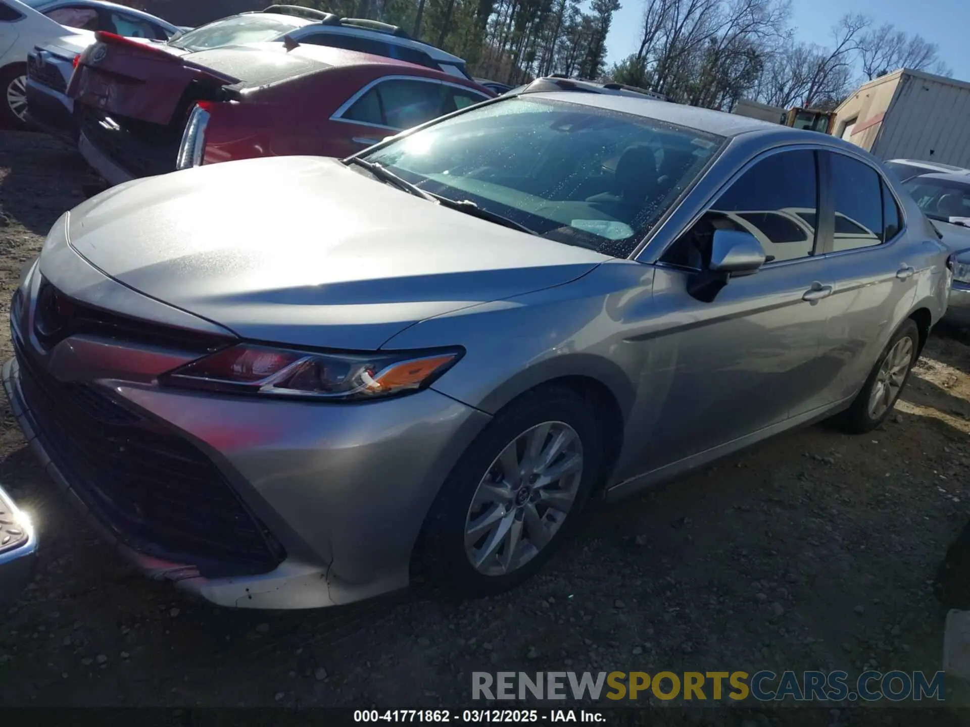 2 Photograph of a damaged car 4T1B11HK2KU822484 TOYOTA CAMRY 2019