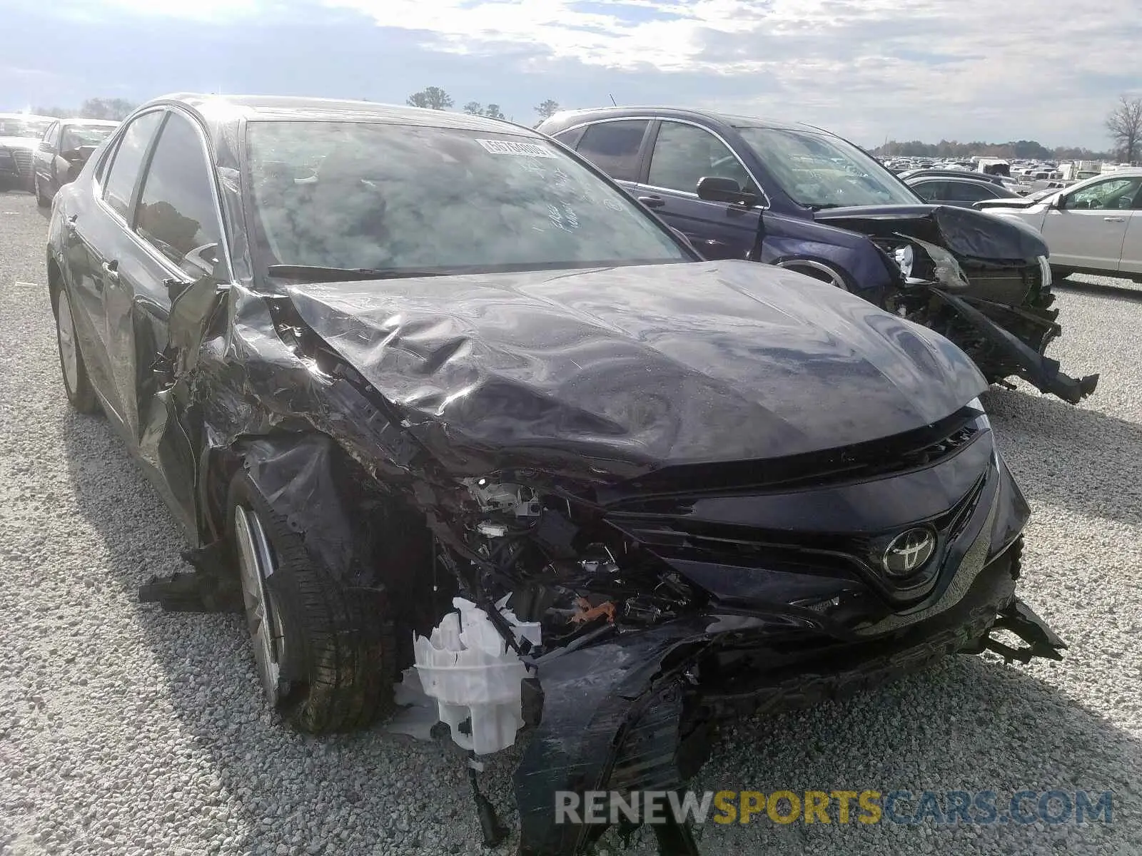 1 Photograph of a damaged car 4T1B11HK2KU825532 TOYOTA CAMRY 2019