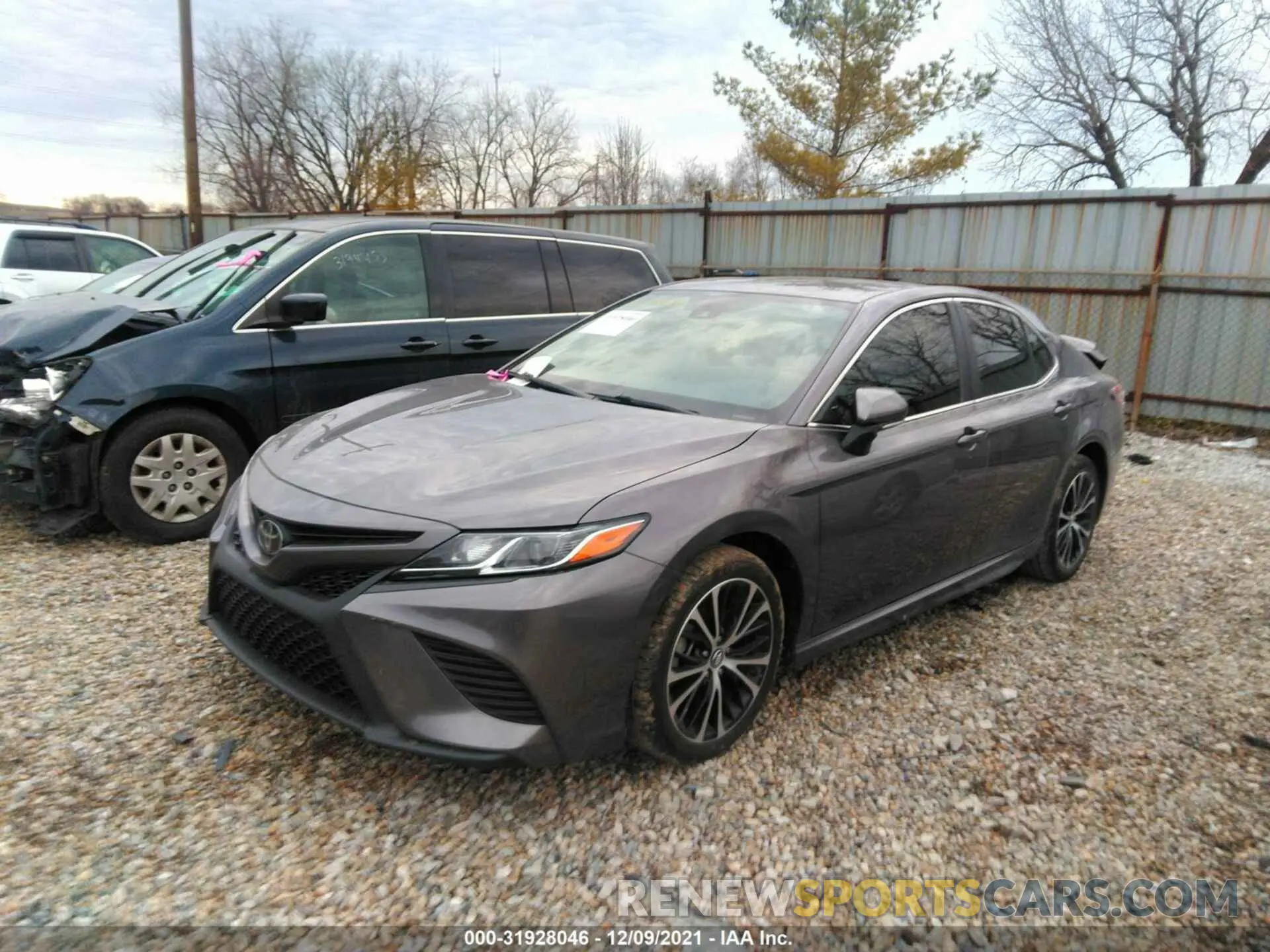 2 Photograph of a damaged car 4T1B11HK2KU836448 TOYOTA CAMRY 2019
