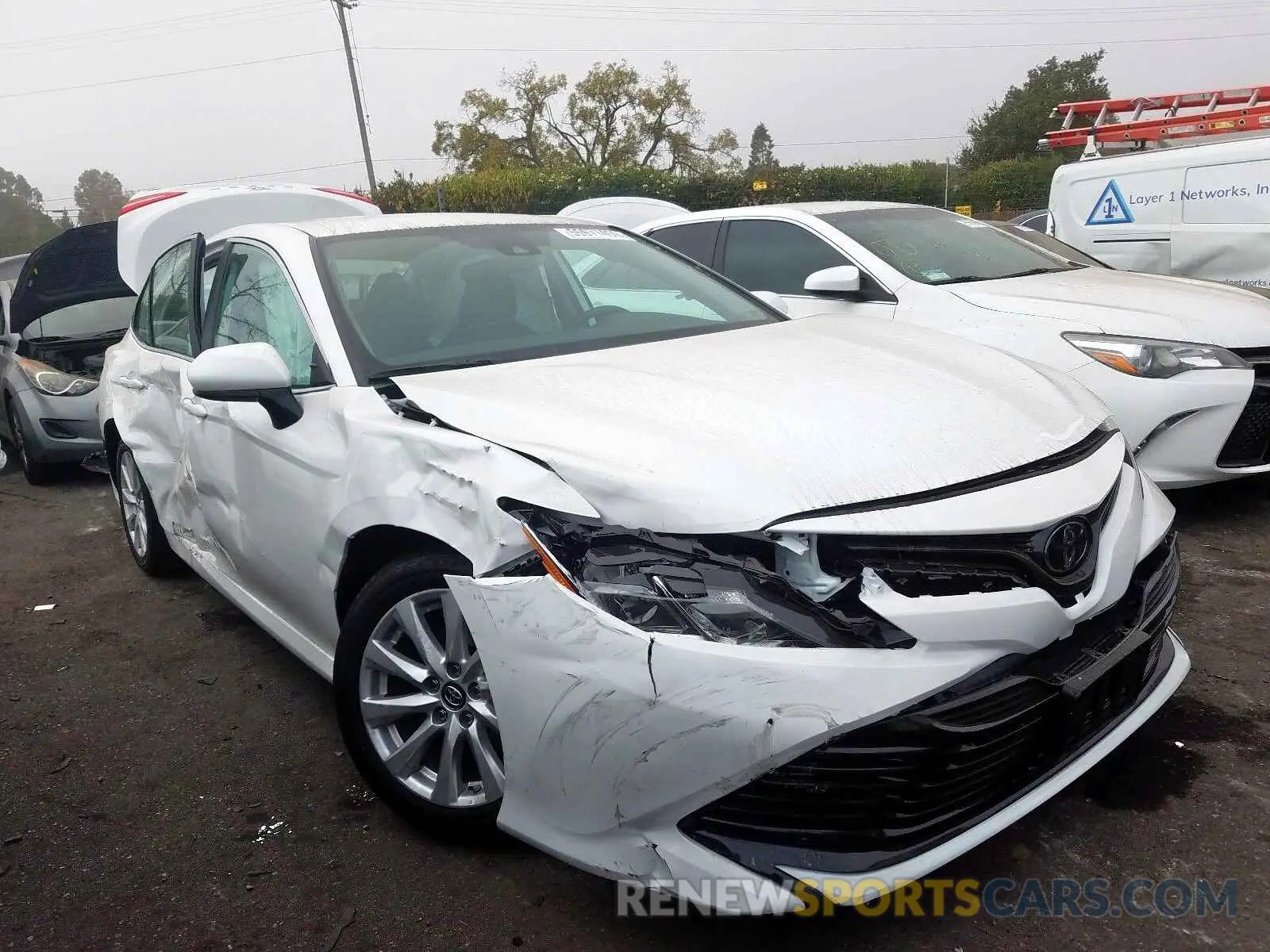 1 Photograph of a damaged car 4T1B11HK2KU844744 TOYOTA CAMRY 2019